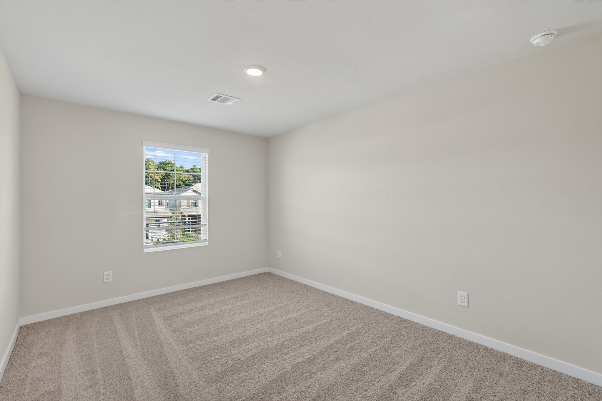 7730 Bergamot Circle Property Photo 33