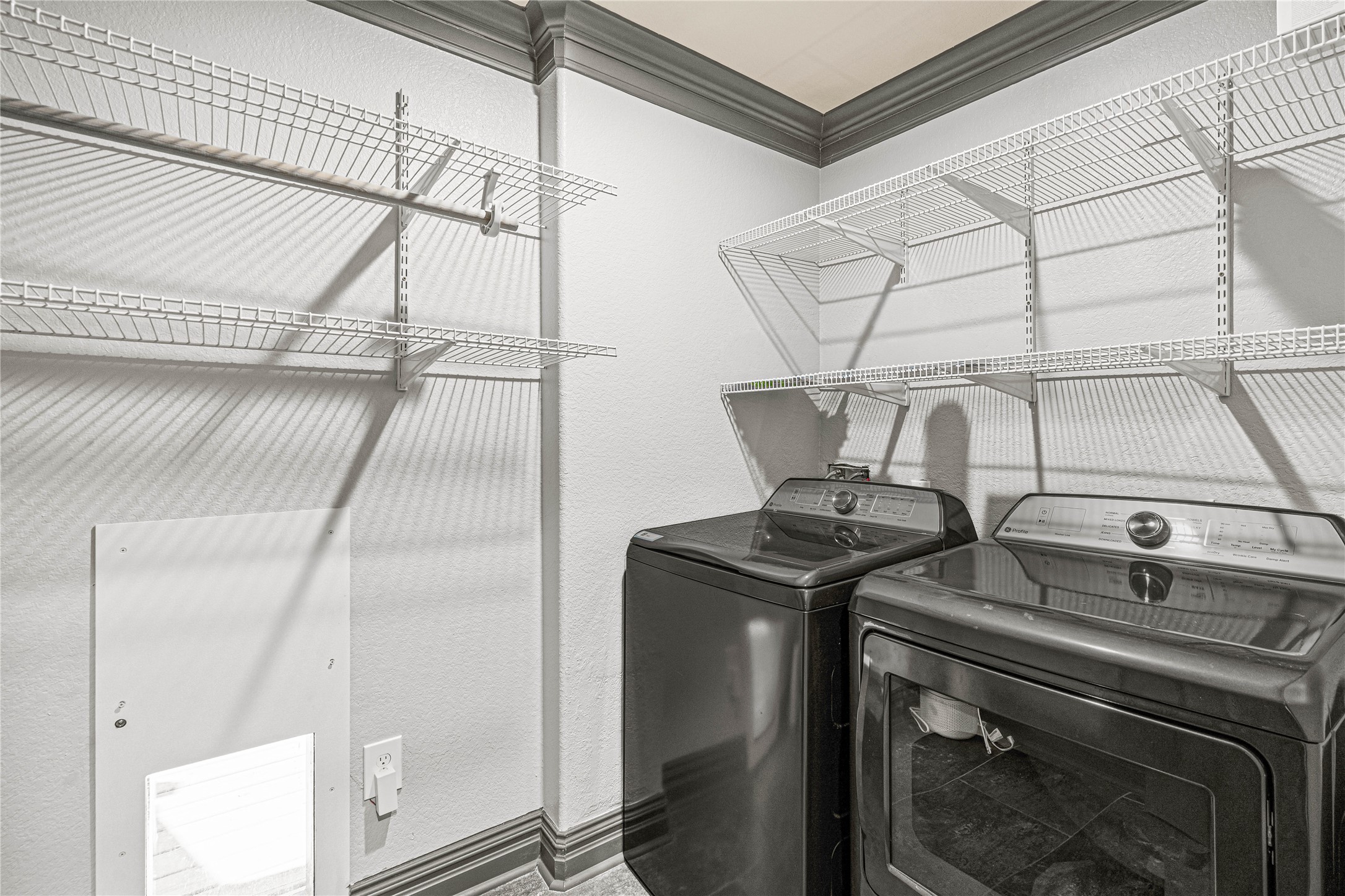 3217 Parkwood Drive Property Photo 24