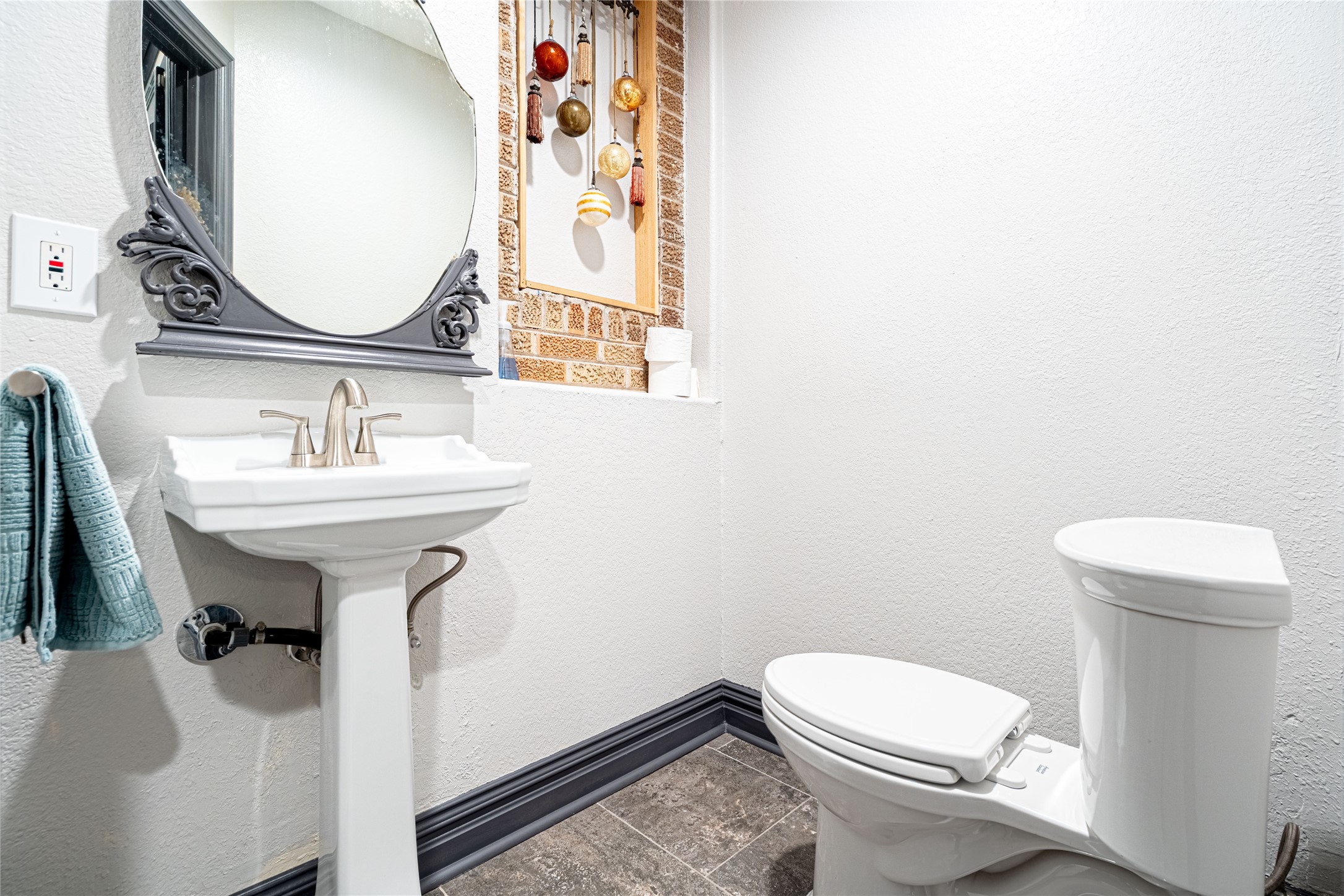 3217 Parkwood Drive Property Photo 25