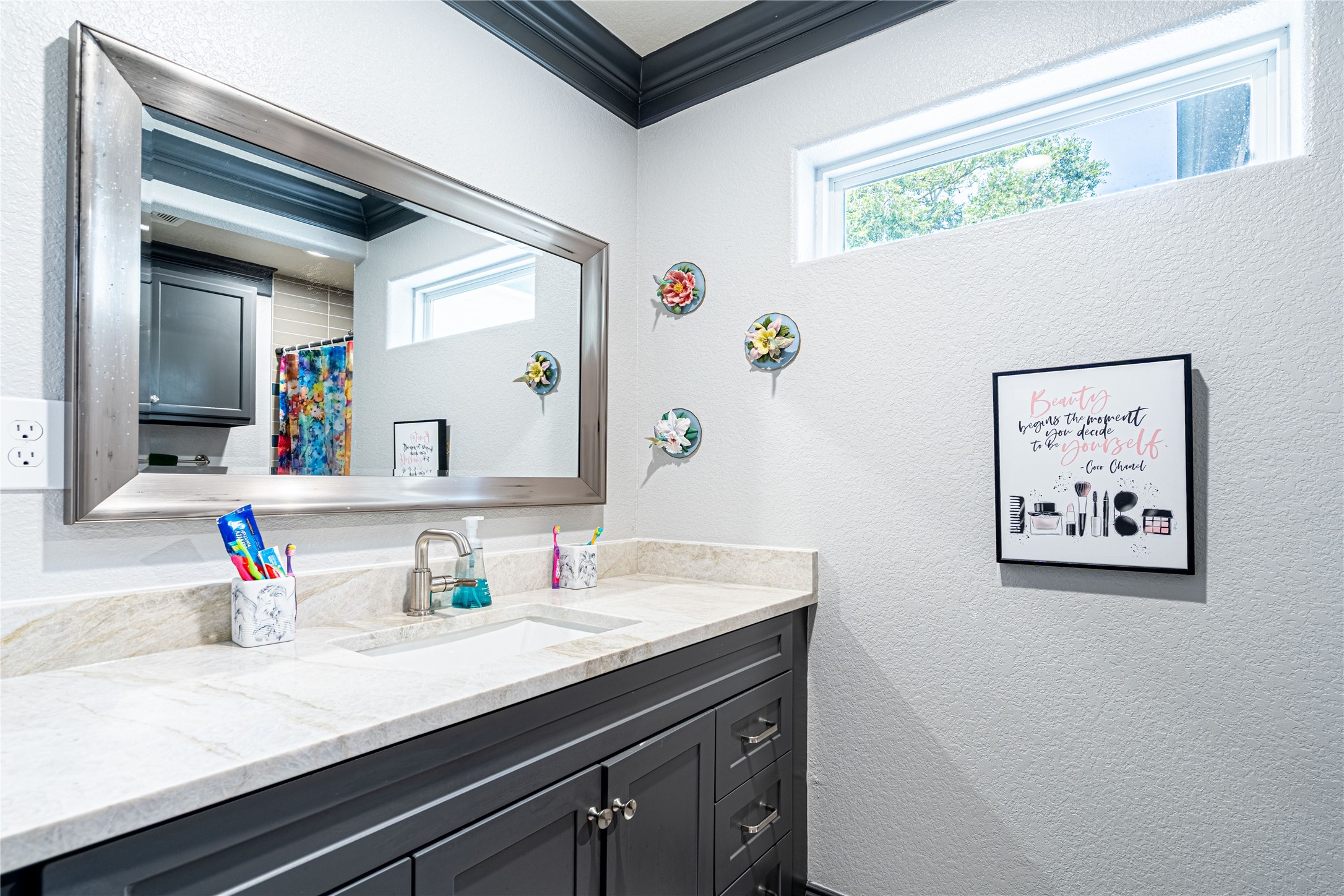 3217 Parkwood Drive Property Photo 28