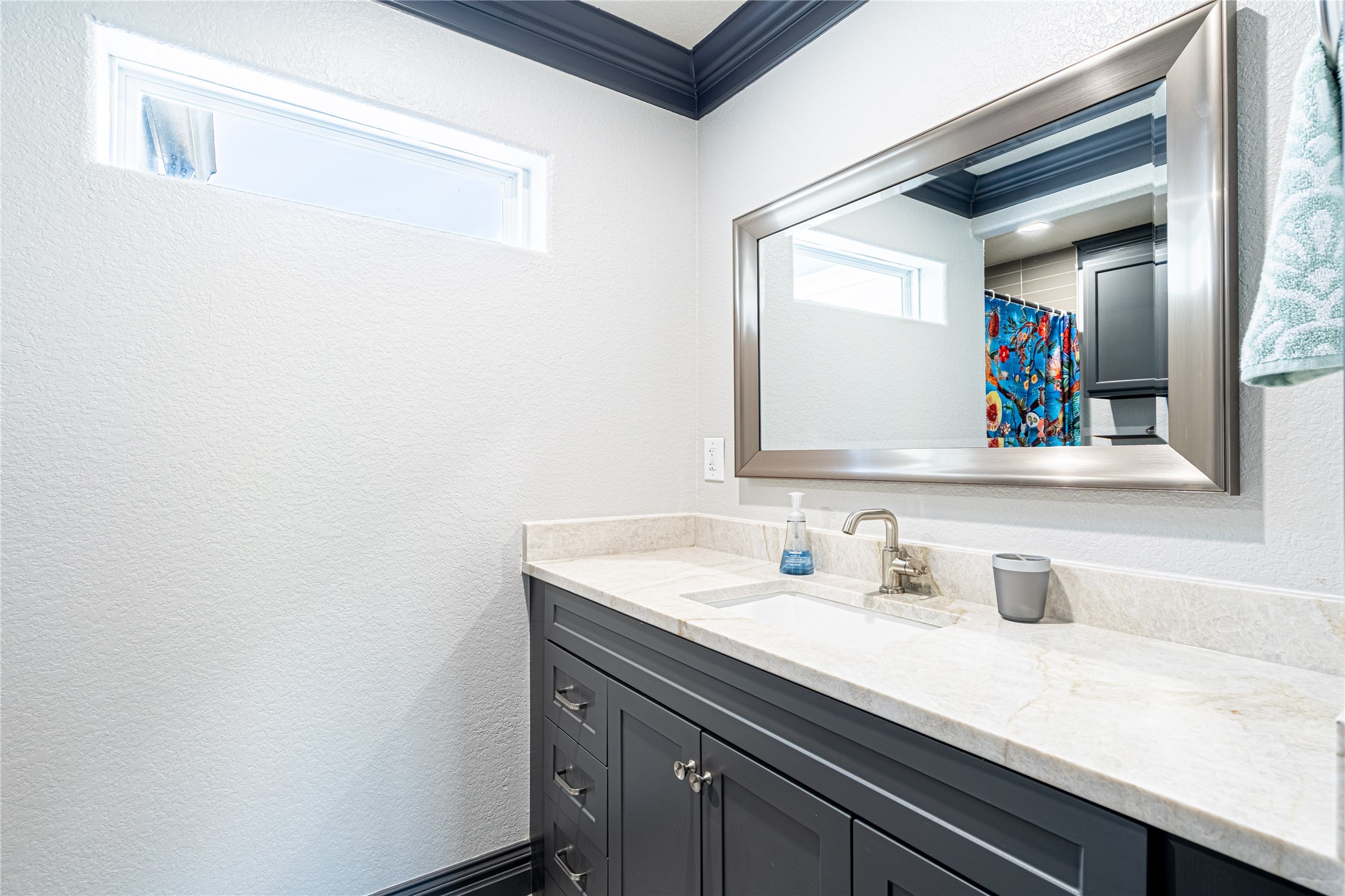 3217 Parkwood Drive Property Photo 31