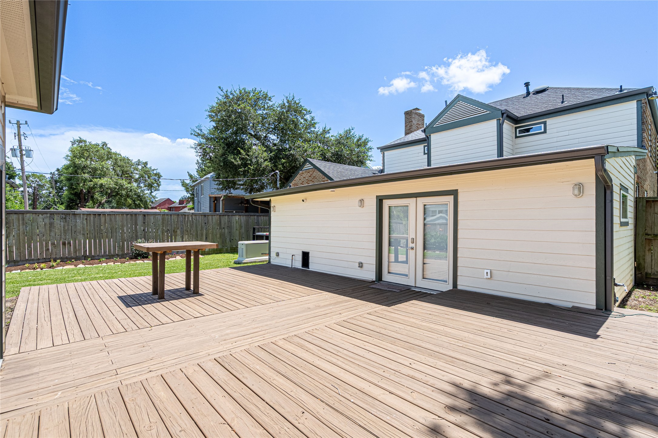 3217 Parkwood Drive Property Photo 32