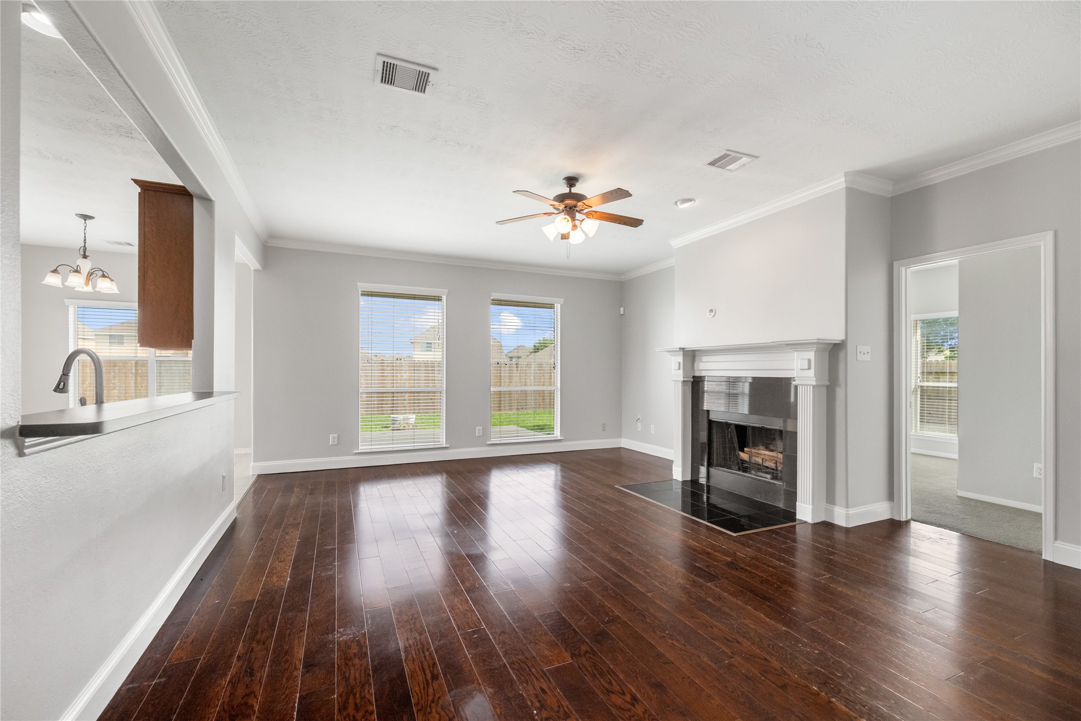 5027 Wimberly Lane Property Photo 8