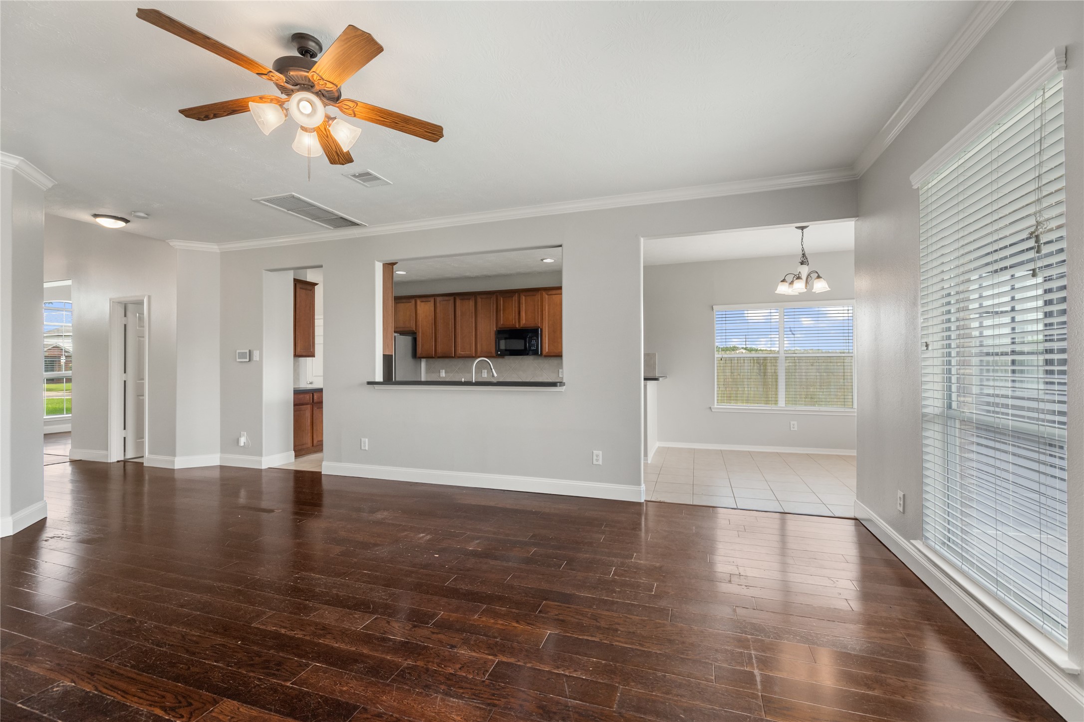 5027 Wimberly Lane Property Photo 10