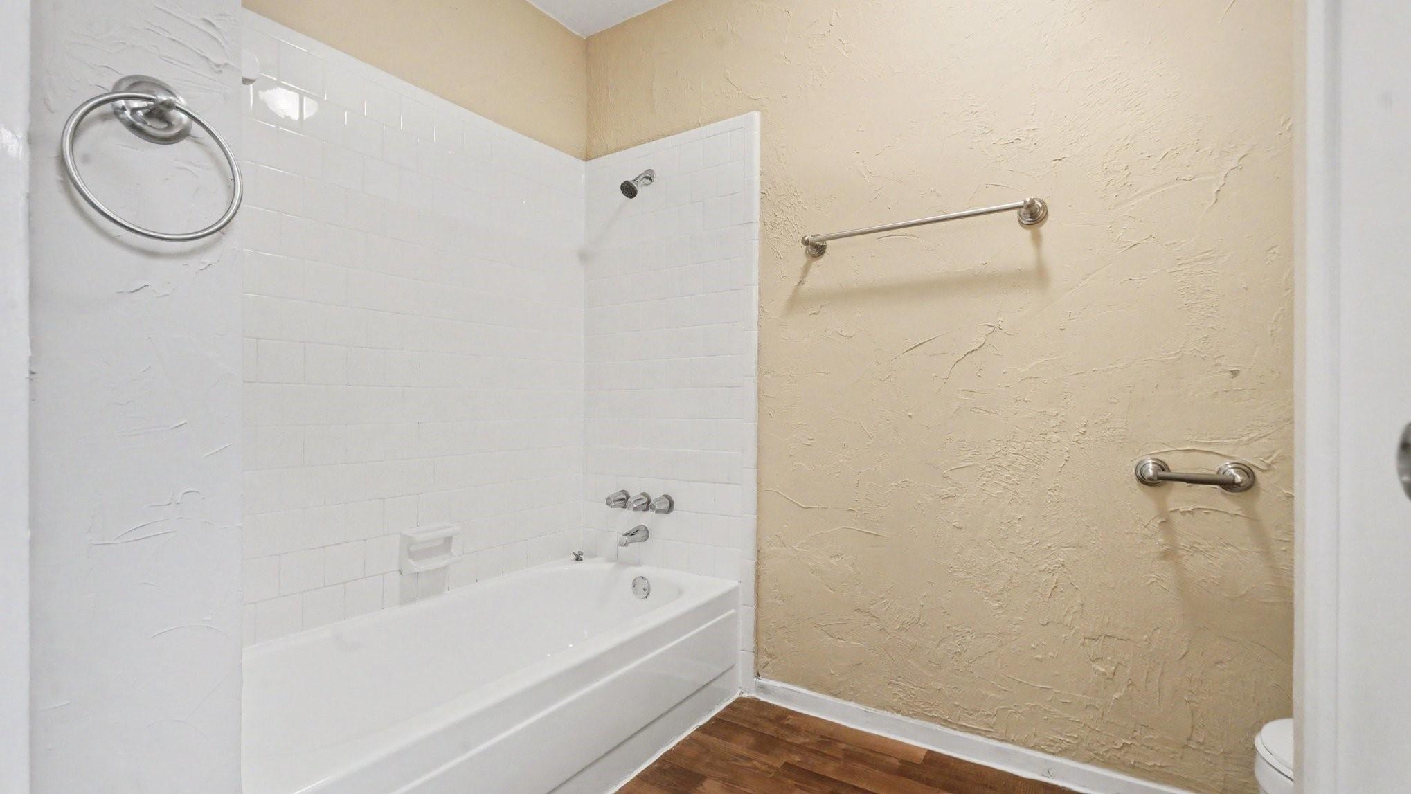 16318 Blackhawk Boulevard Property Photo 19