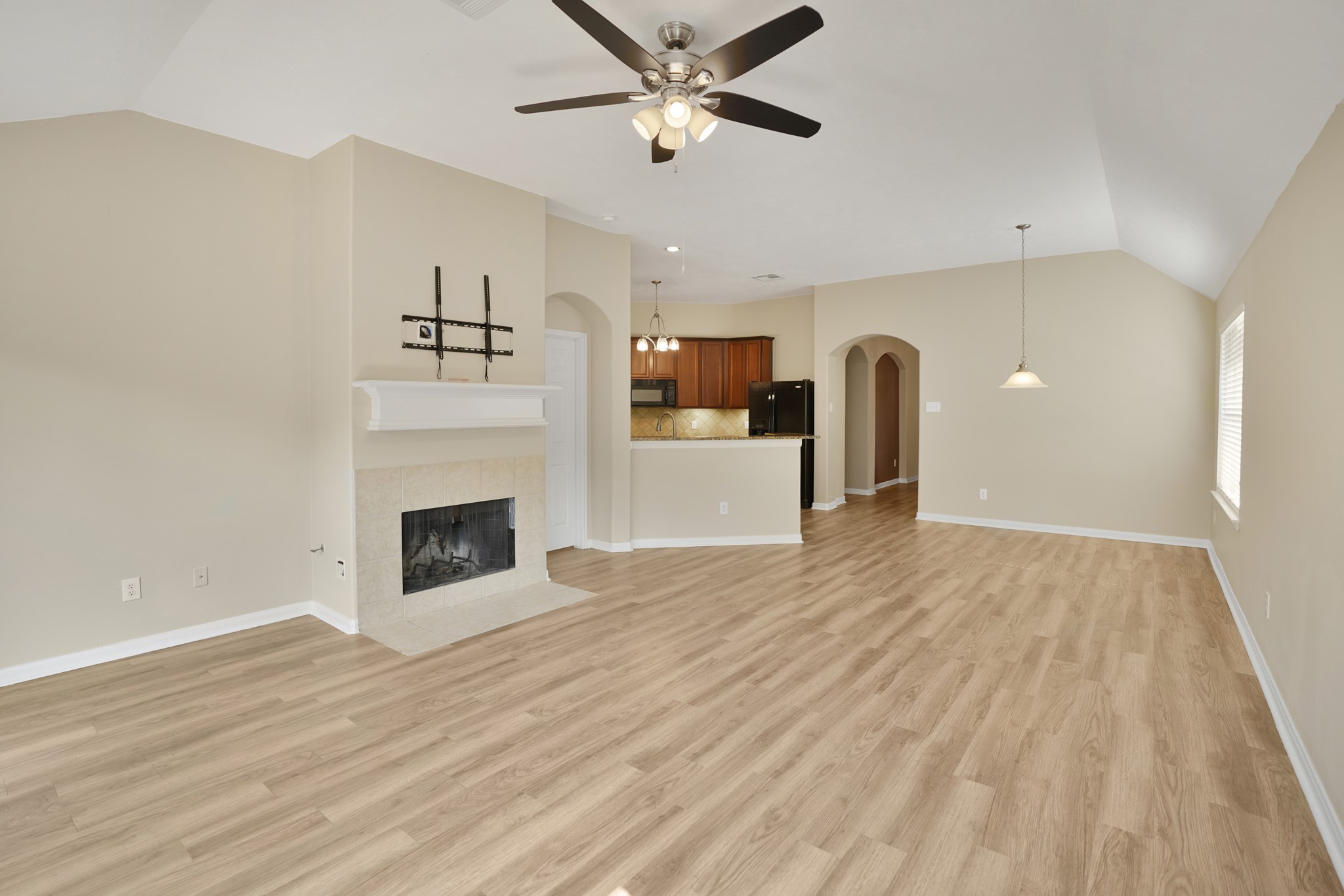 21558 Duke Alexander Drive Property Photo 27