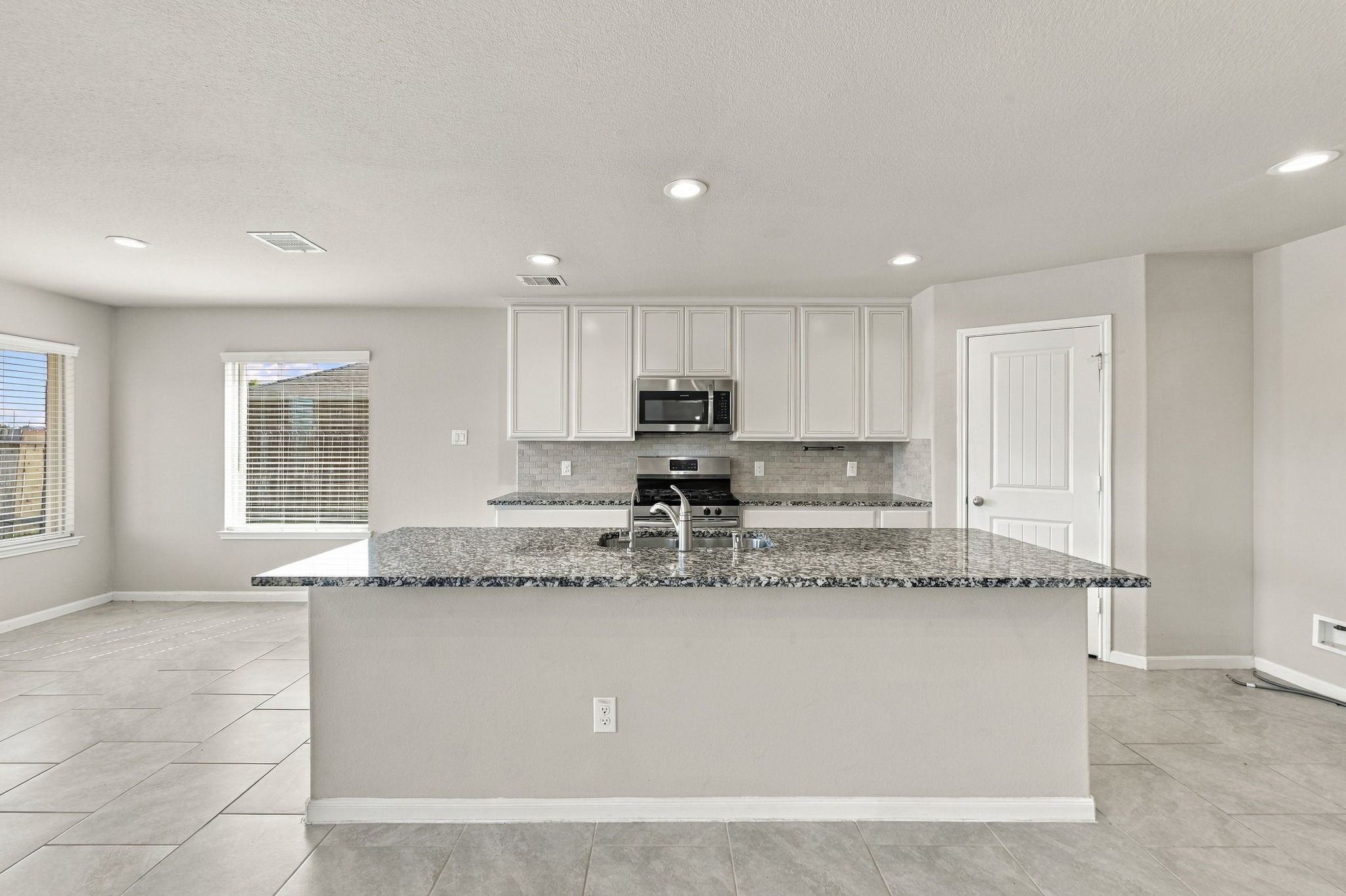 8803 Jamison Drive Property Photo 12