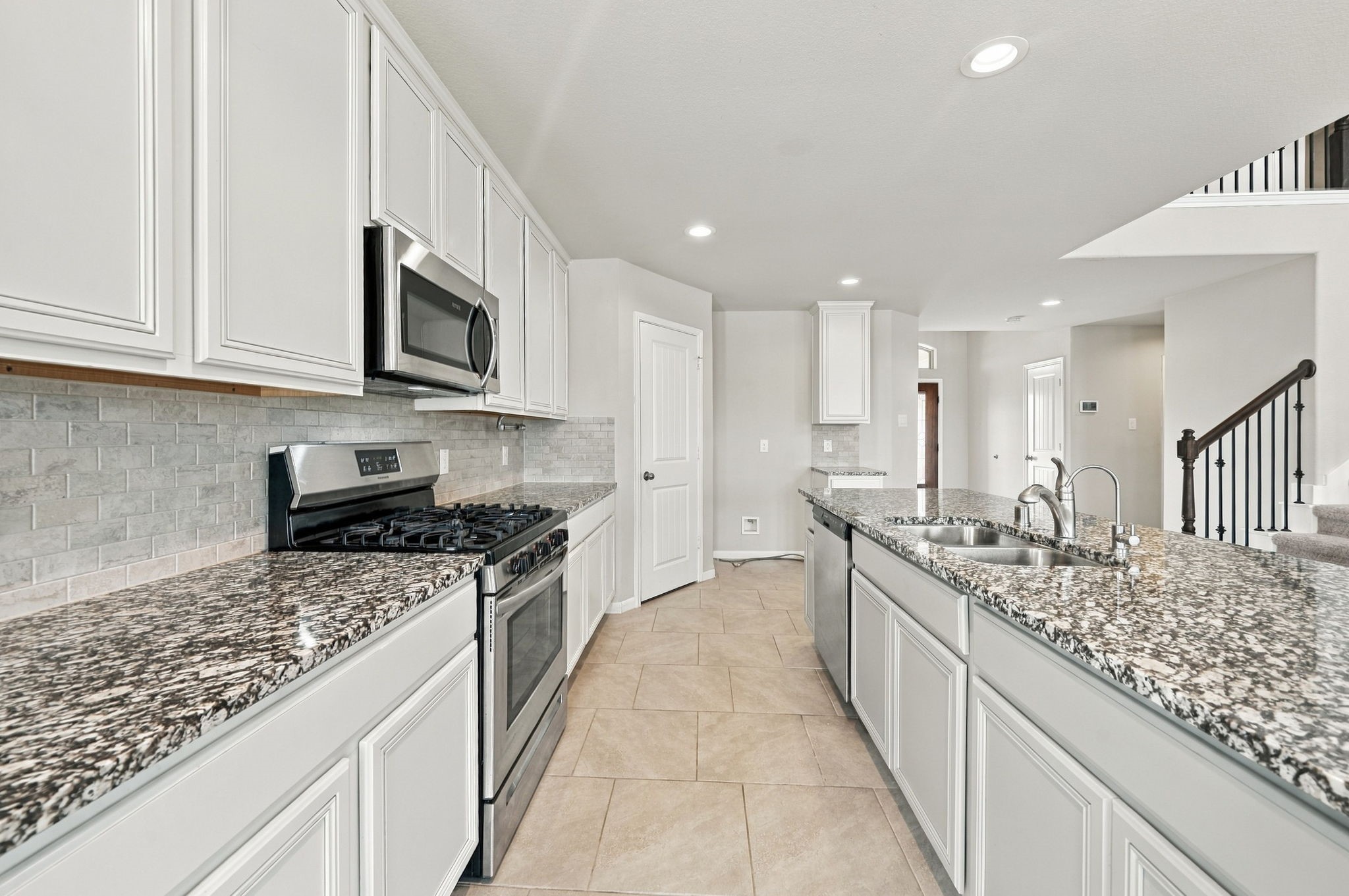 8803 Jamison Drive Property Photo 14