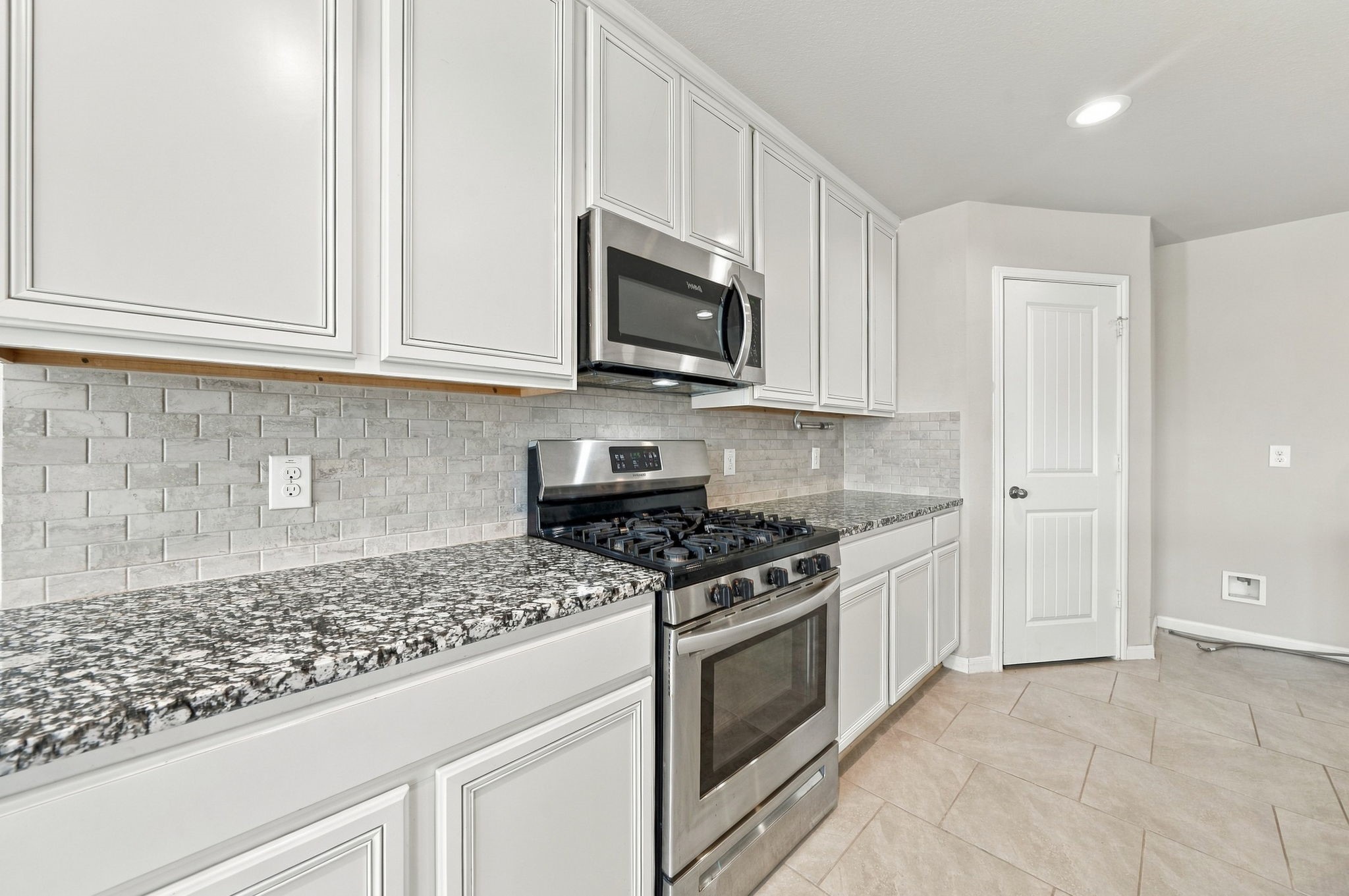8803 Jamison Drive Property Photo 15