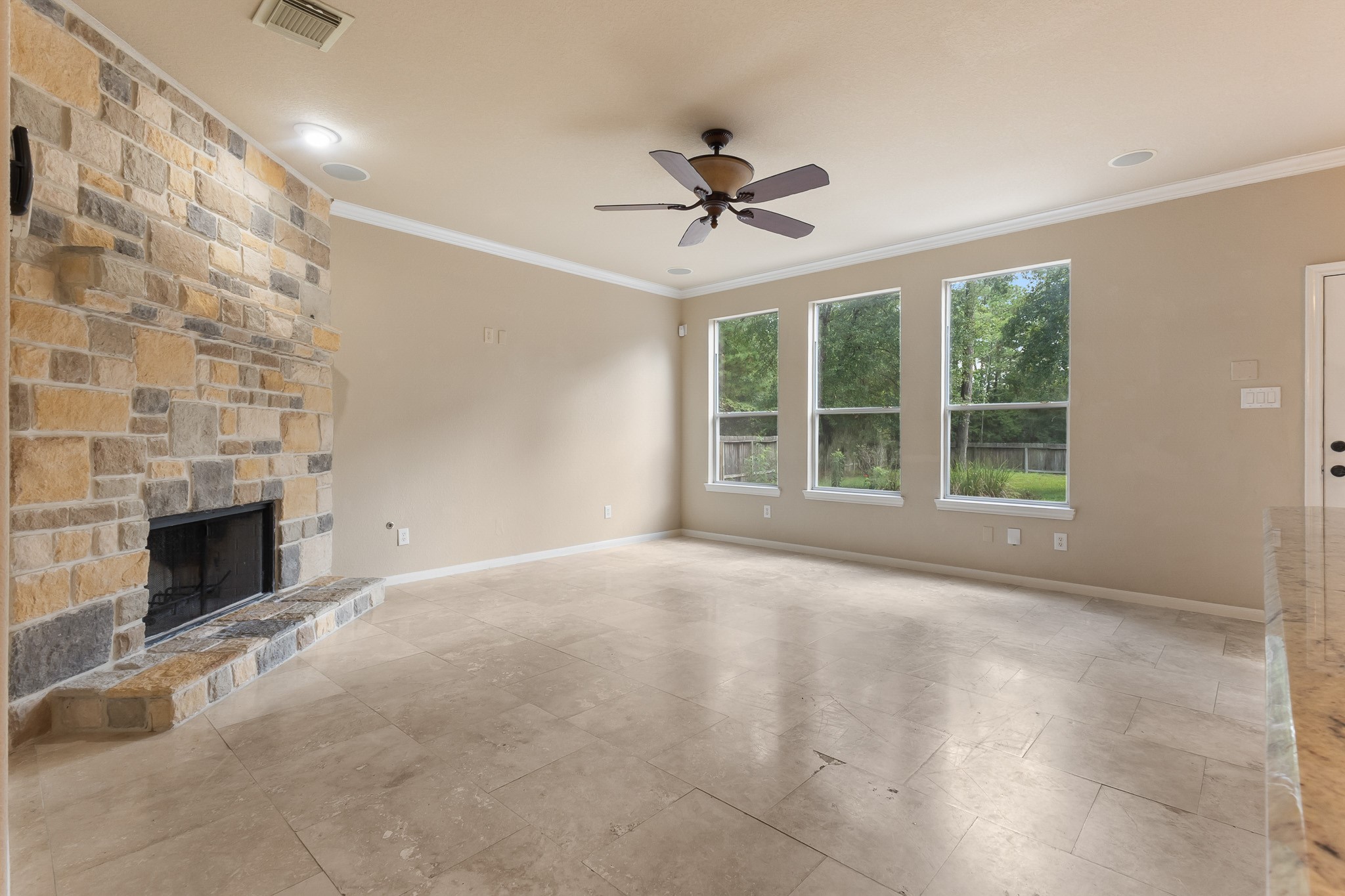 15 Powers Bend Way Property Photo 5