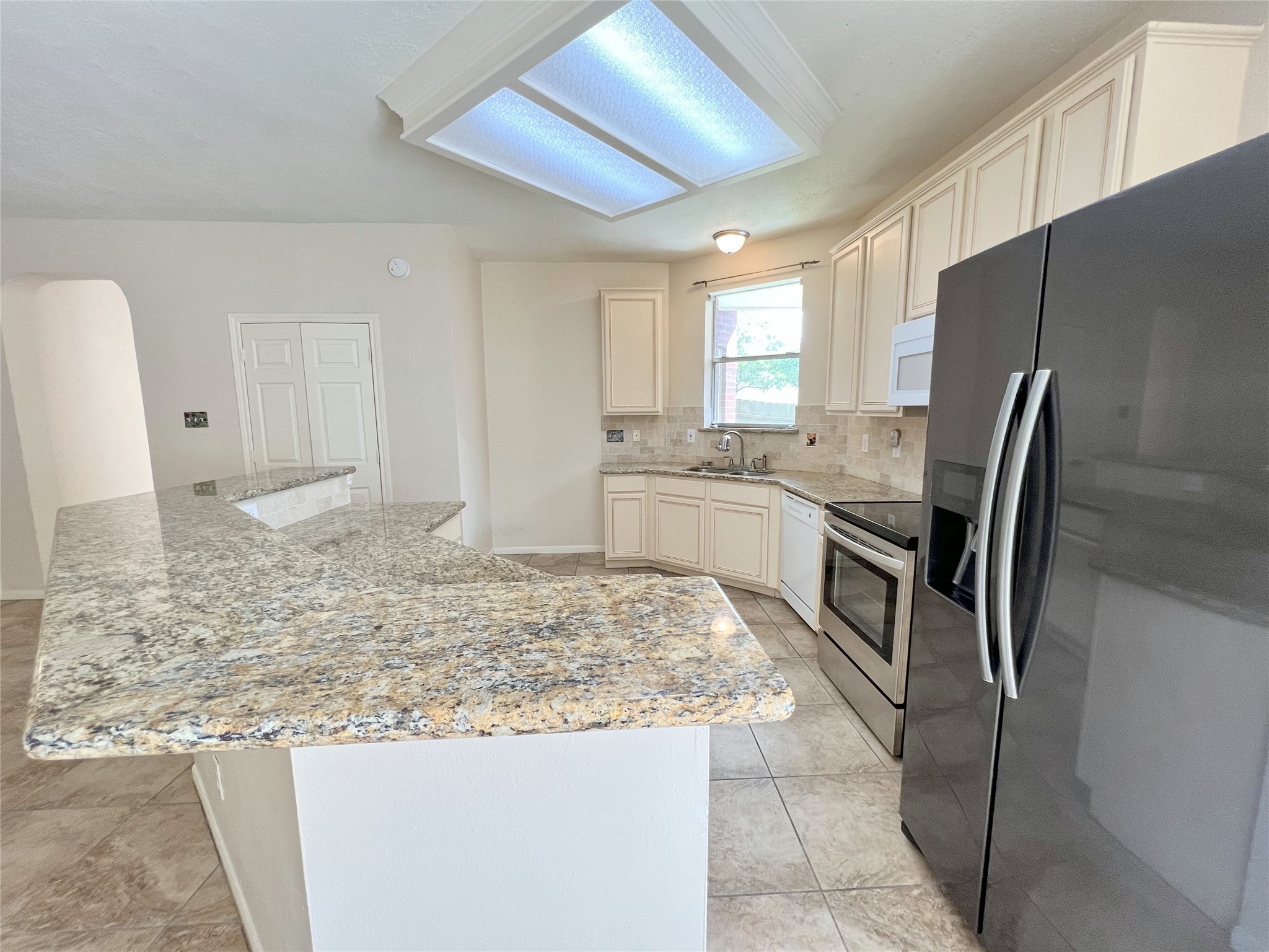 4723 Silverlake Drive Property Photo 14