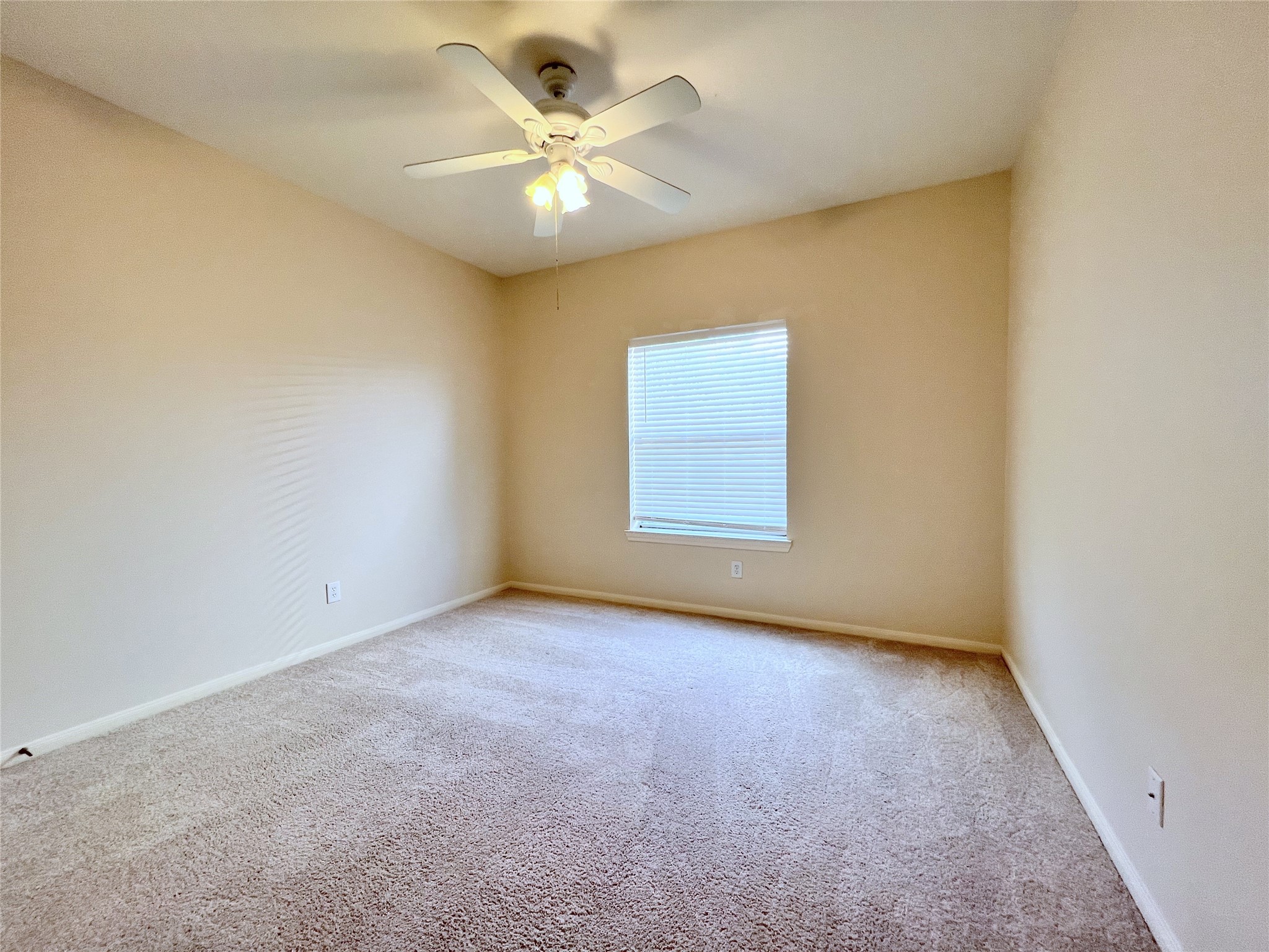 4723 Silverlake Drive Property Photo 26