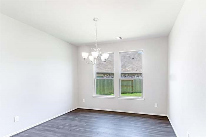 25435 Kidwiler Drive Property Photo 5