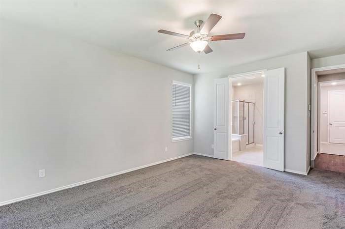 25435 Kidwiler Drive Property Photo 11