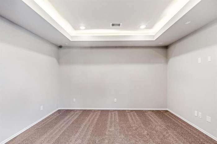25435 Kidwiler Drive Property Photo 14