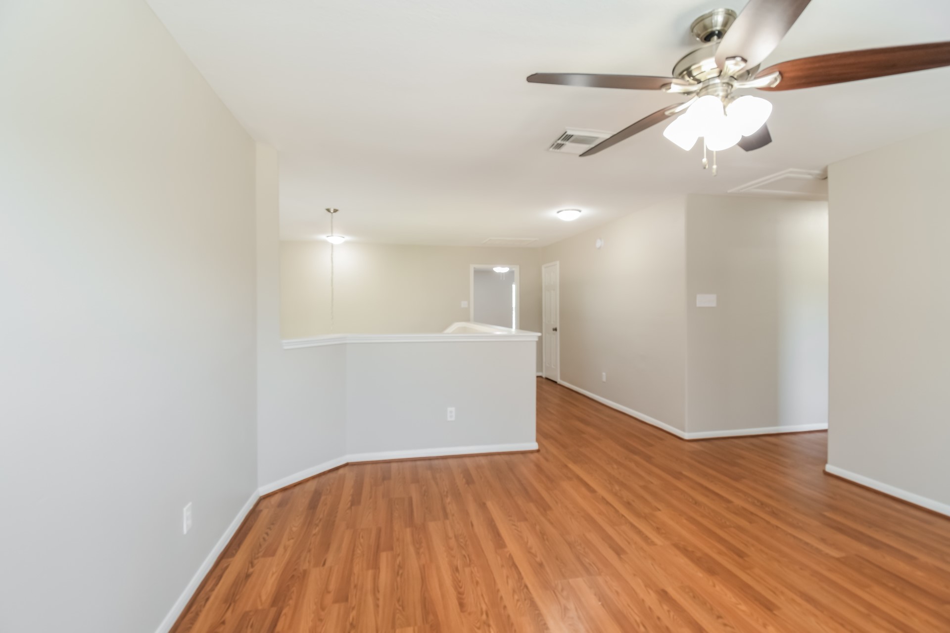 1060 Cabot Cove Property Photo 10