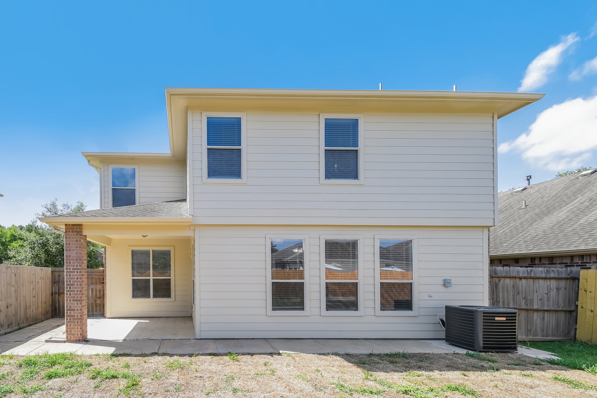1060 Cabot Cove Property Photo 17