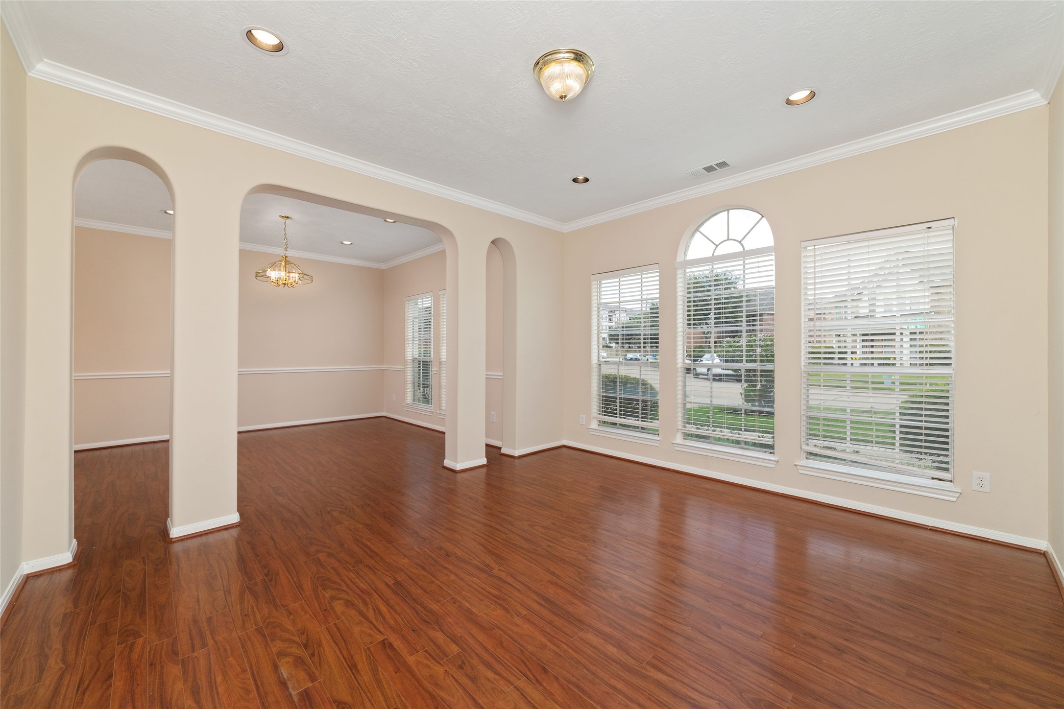 15319 Leila Bend Drive Property Photo 6