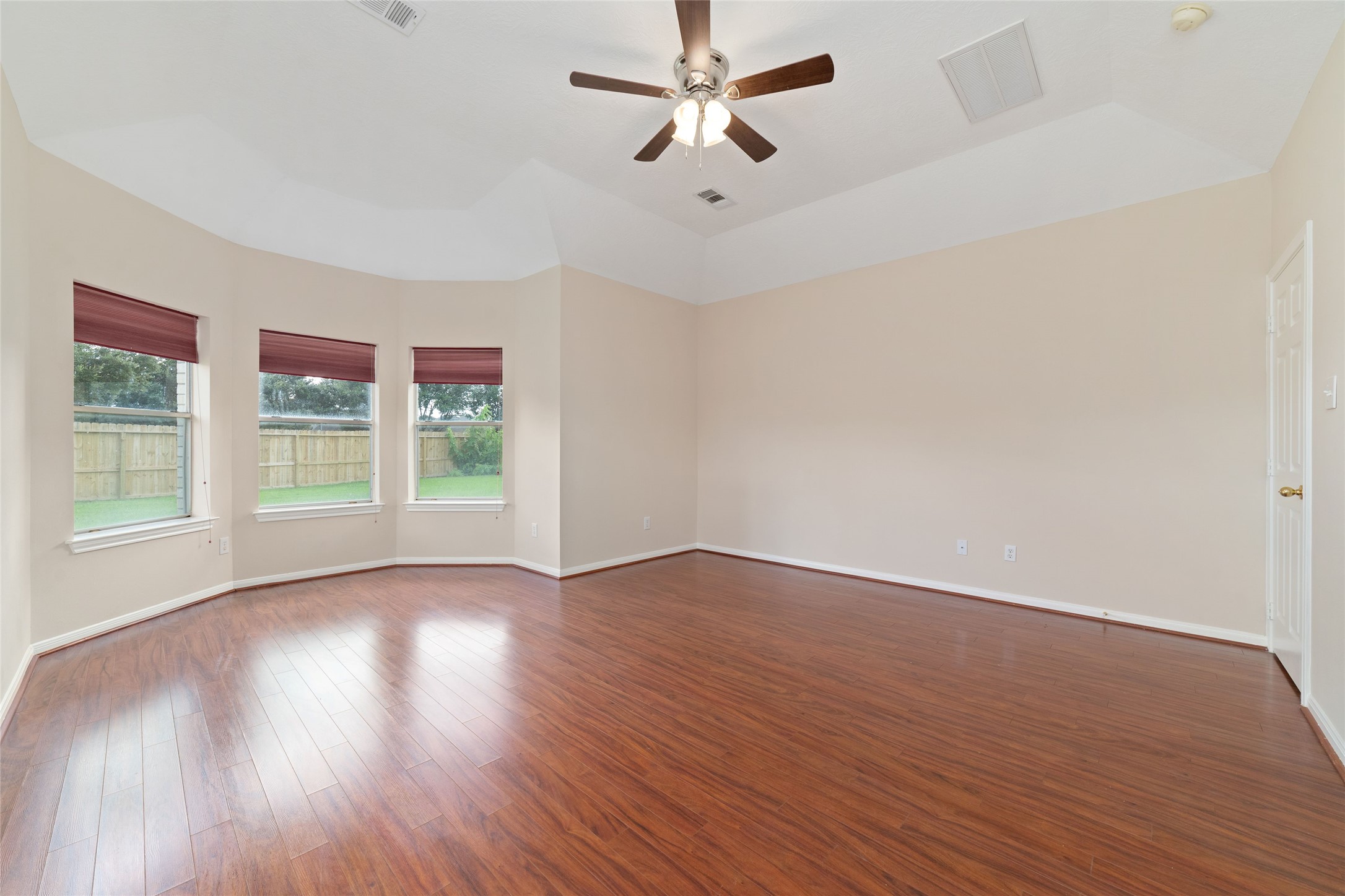 15319 Leila Bend Drive Property Photo 24