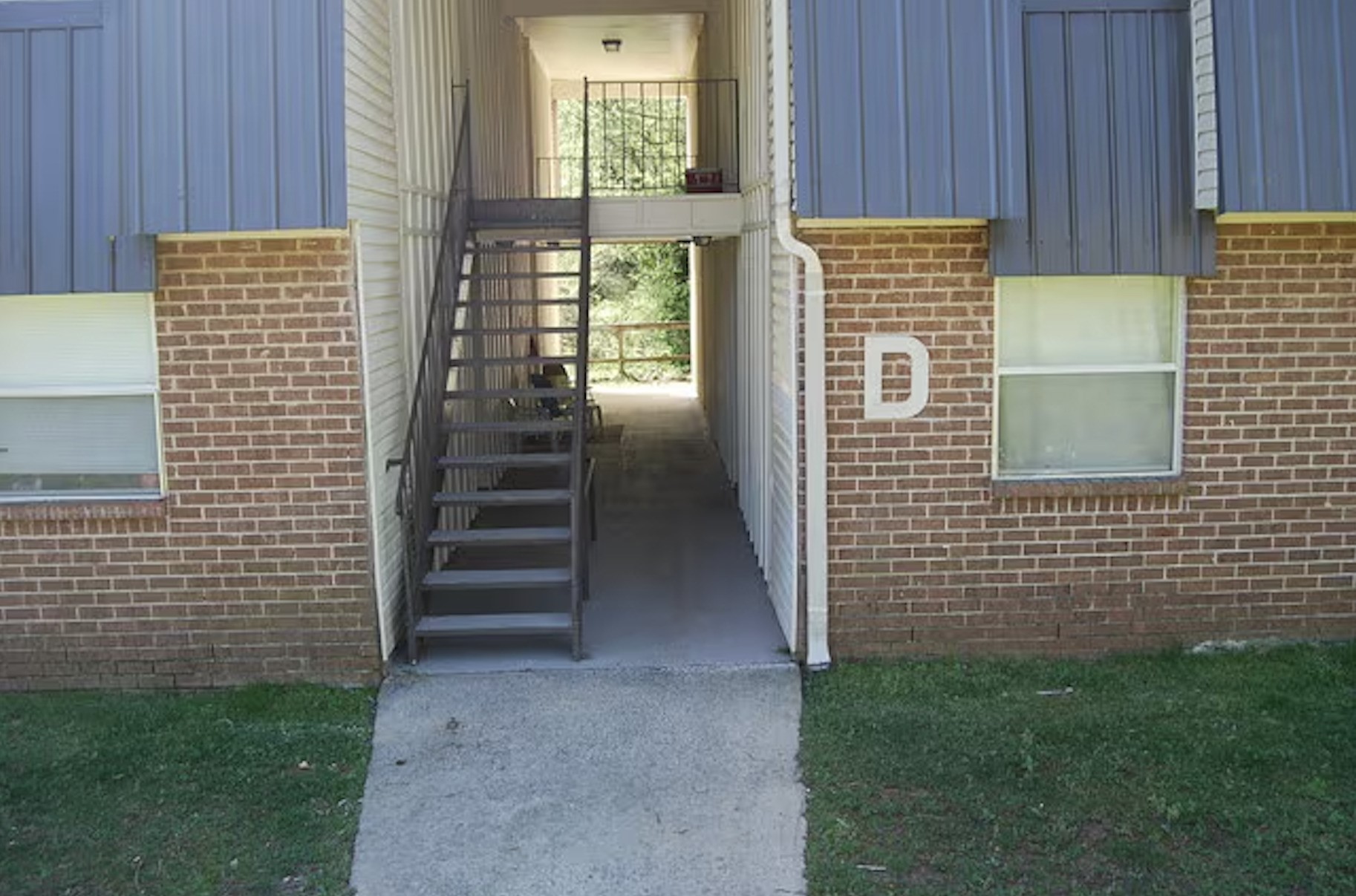 1130 Old Mount Carmel Rd Property Photo 6