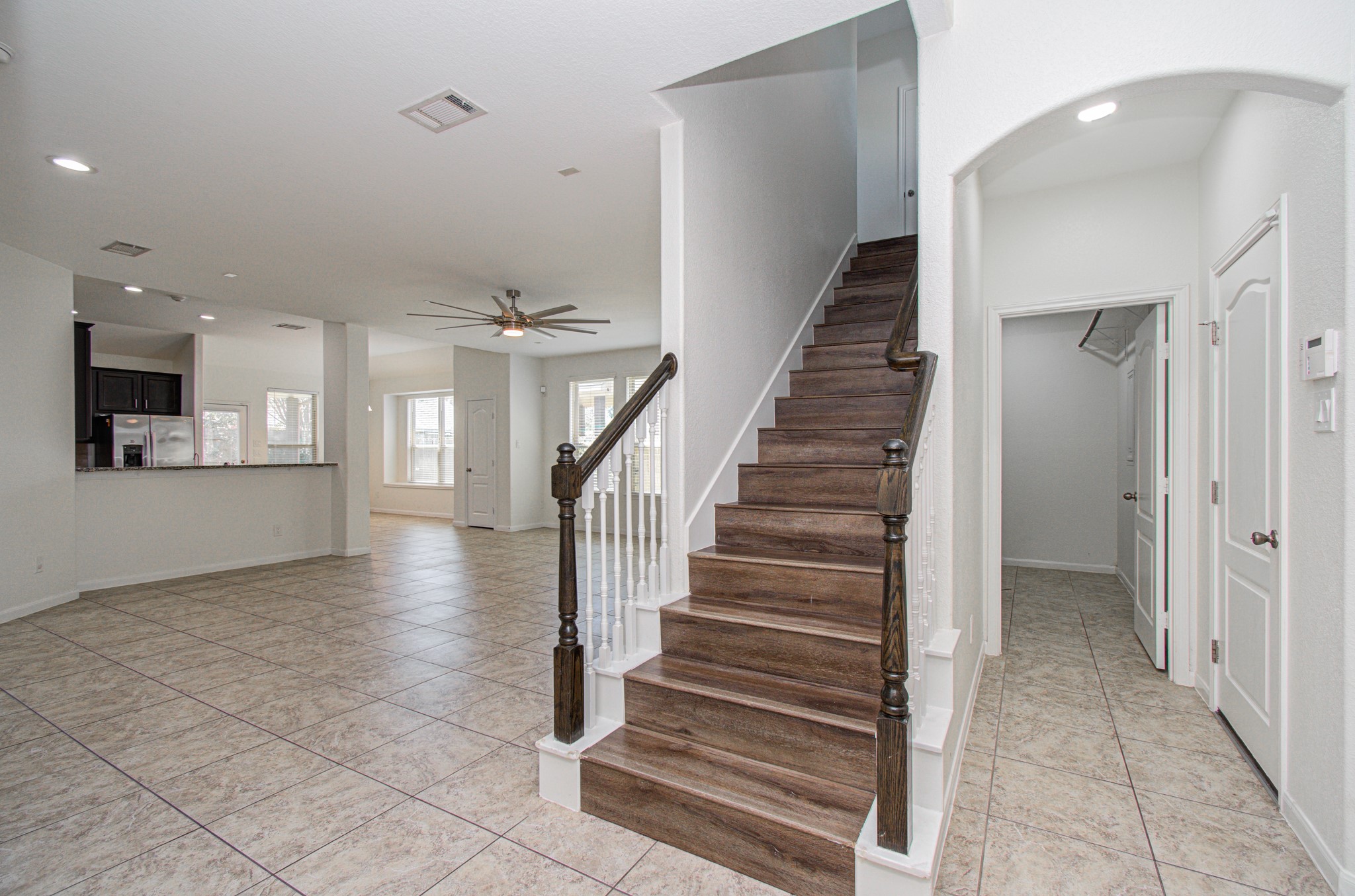 6030 Clymer Meadow Property Photo 13