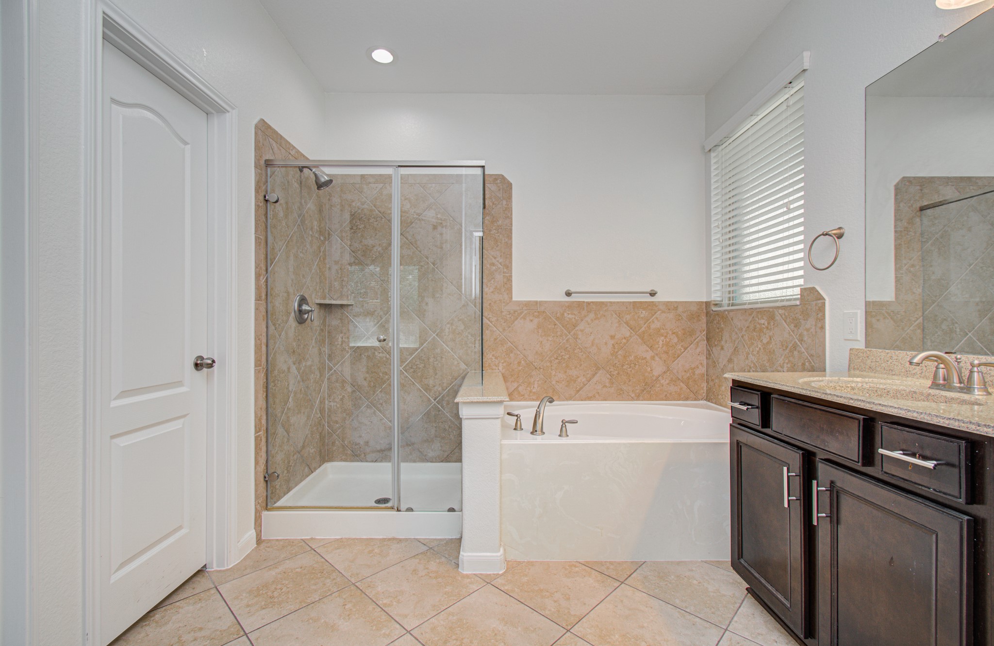 6030 Clymer Meadow Property Photo 24