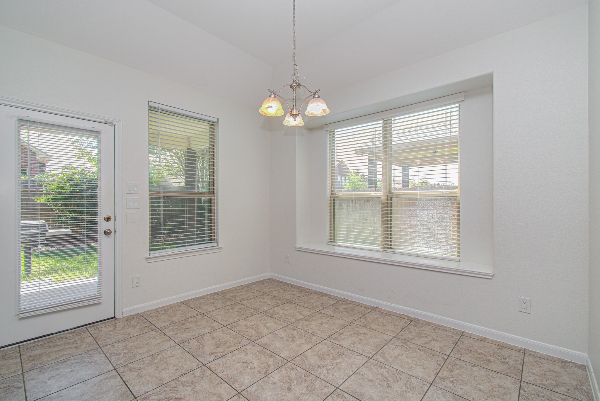 6030 Clymer Meadow Property Photo 30