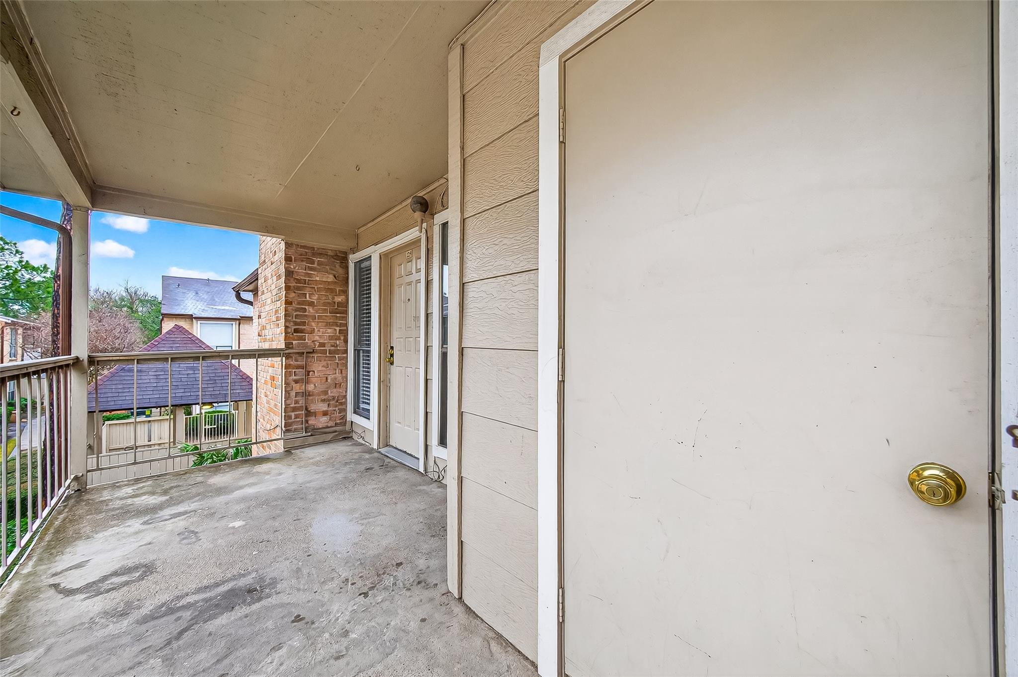 2100 Wilcrest Drive # 225, Houston Tx 77042 Property Photo 1