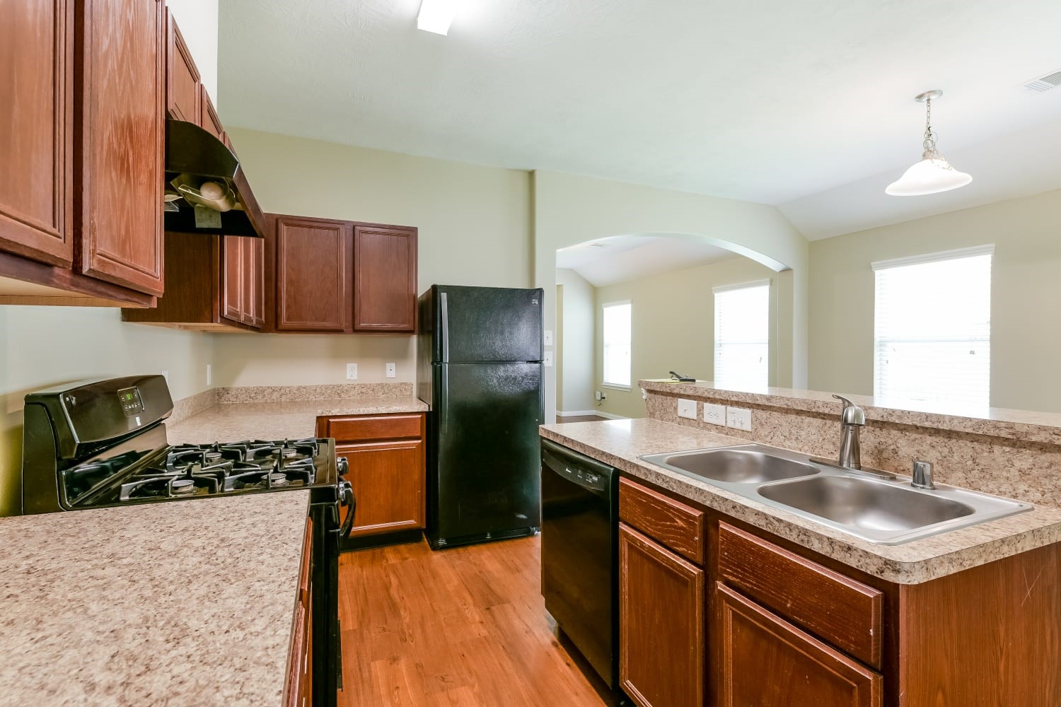 12022 Gregory Crossing Way Property Photo 9
