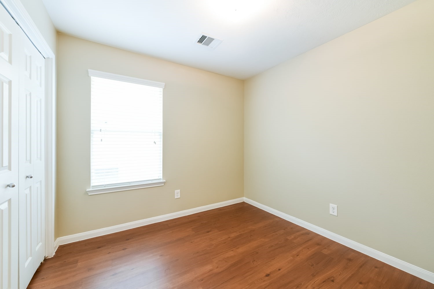 12022 Gregory Crossing Way Property Photo 16