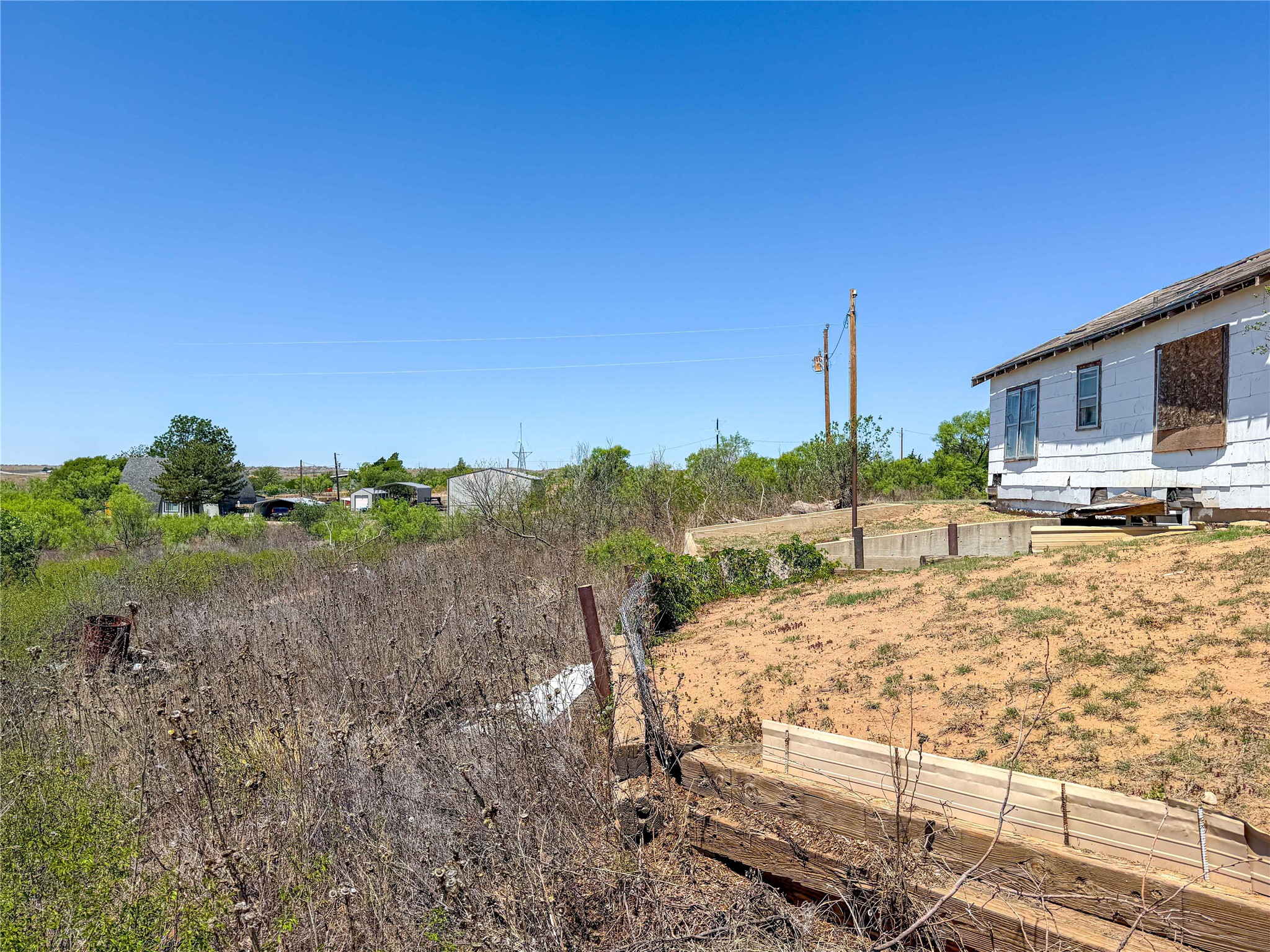 104 3rd Street Property Photo 6