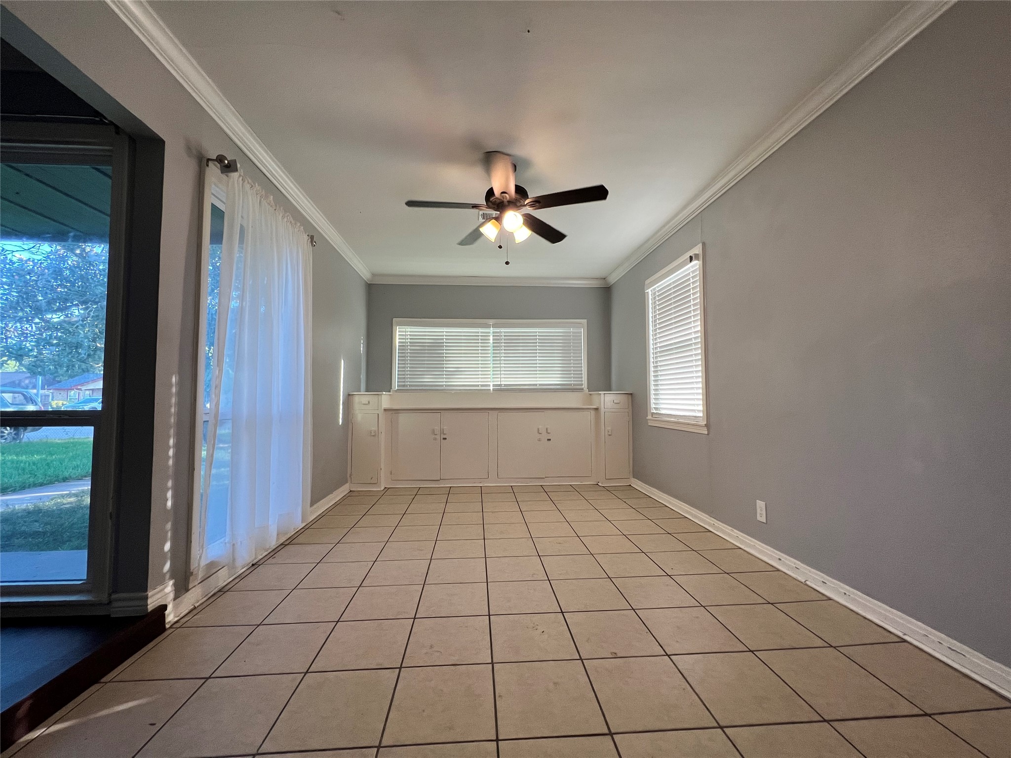 4003 Erby Street Property Photo 8