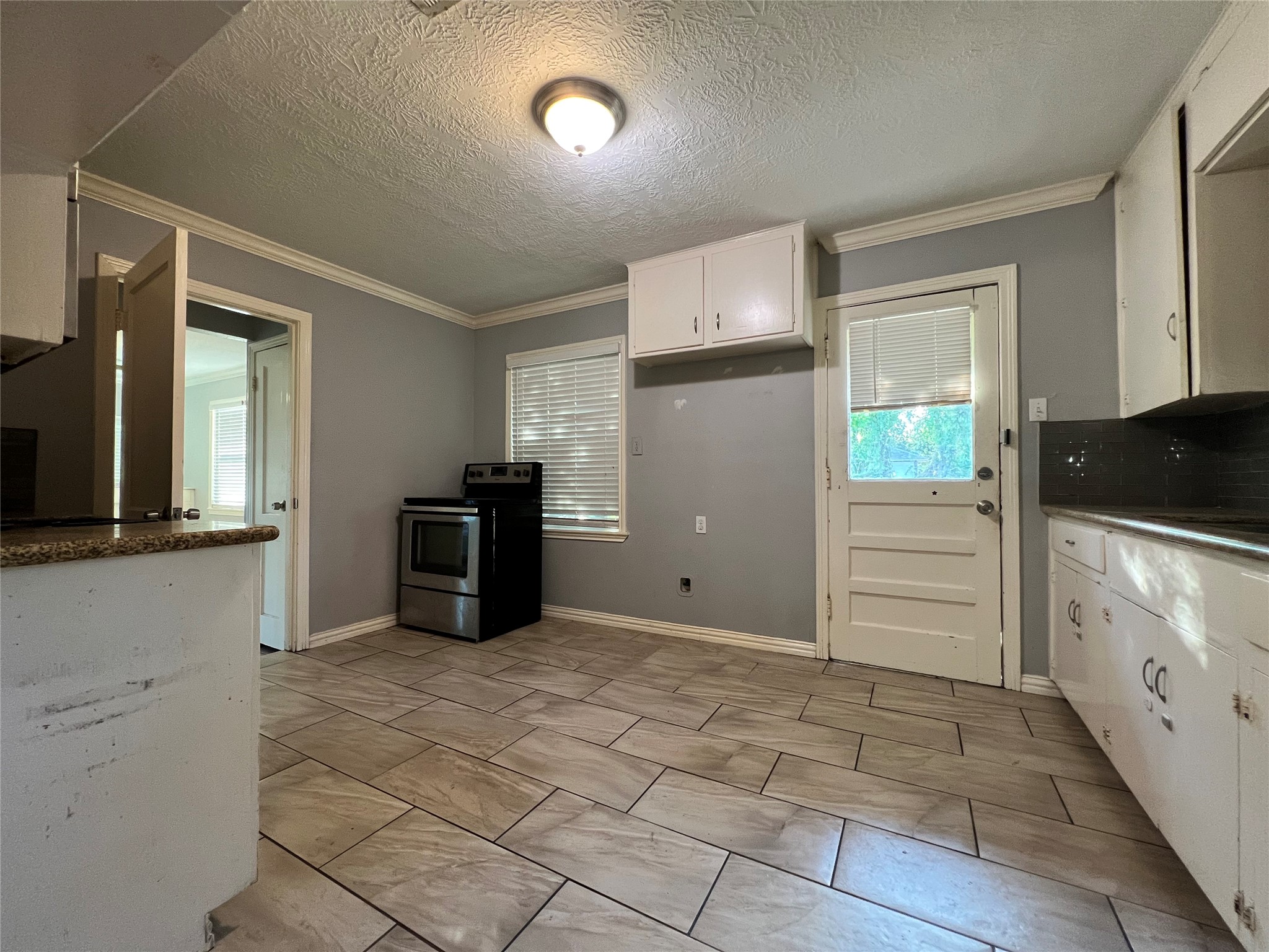 4003 Erby Street Property Photo 11