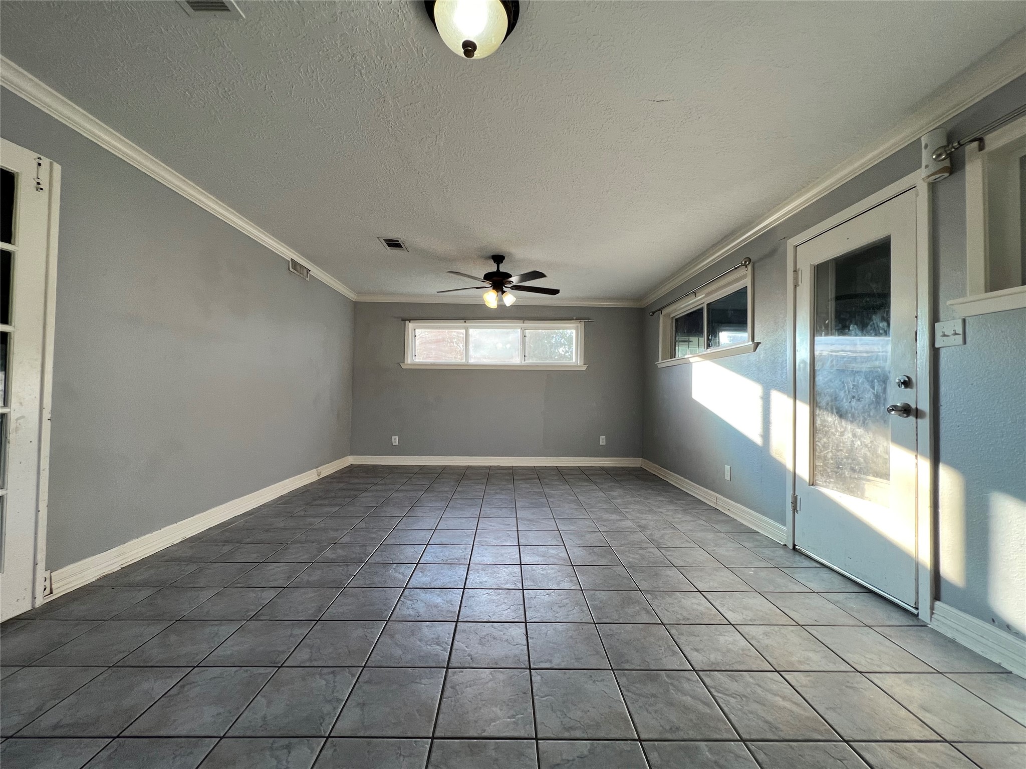 4003 Erby Street Property Photo 14