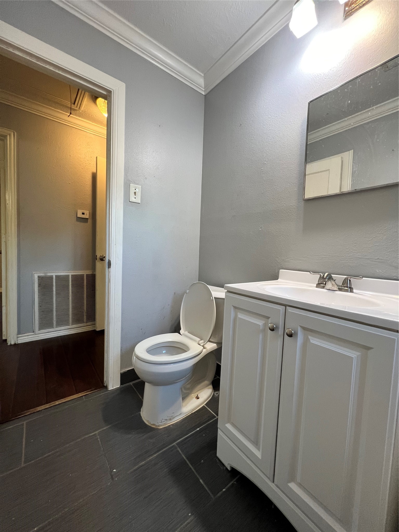 4003 Erby Street Property Photo 16