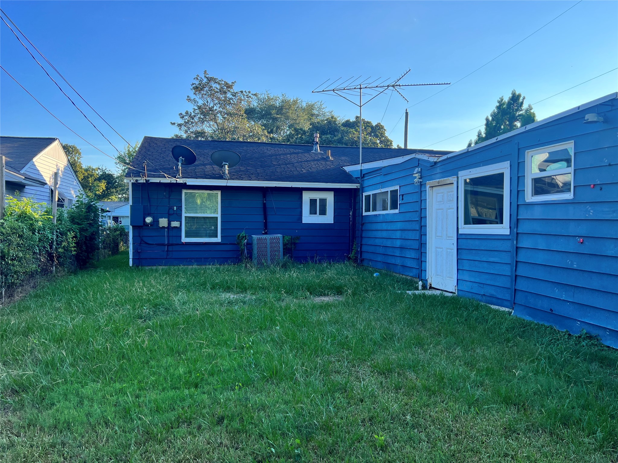 4003 Erby Street Property Photo 23