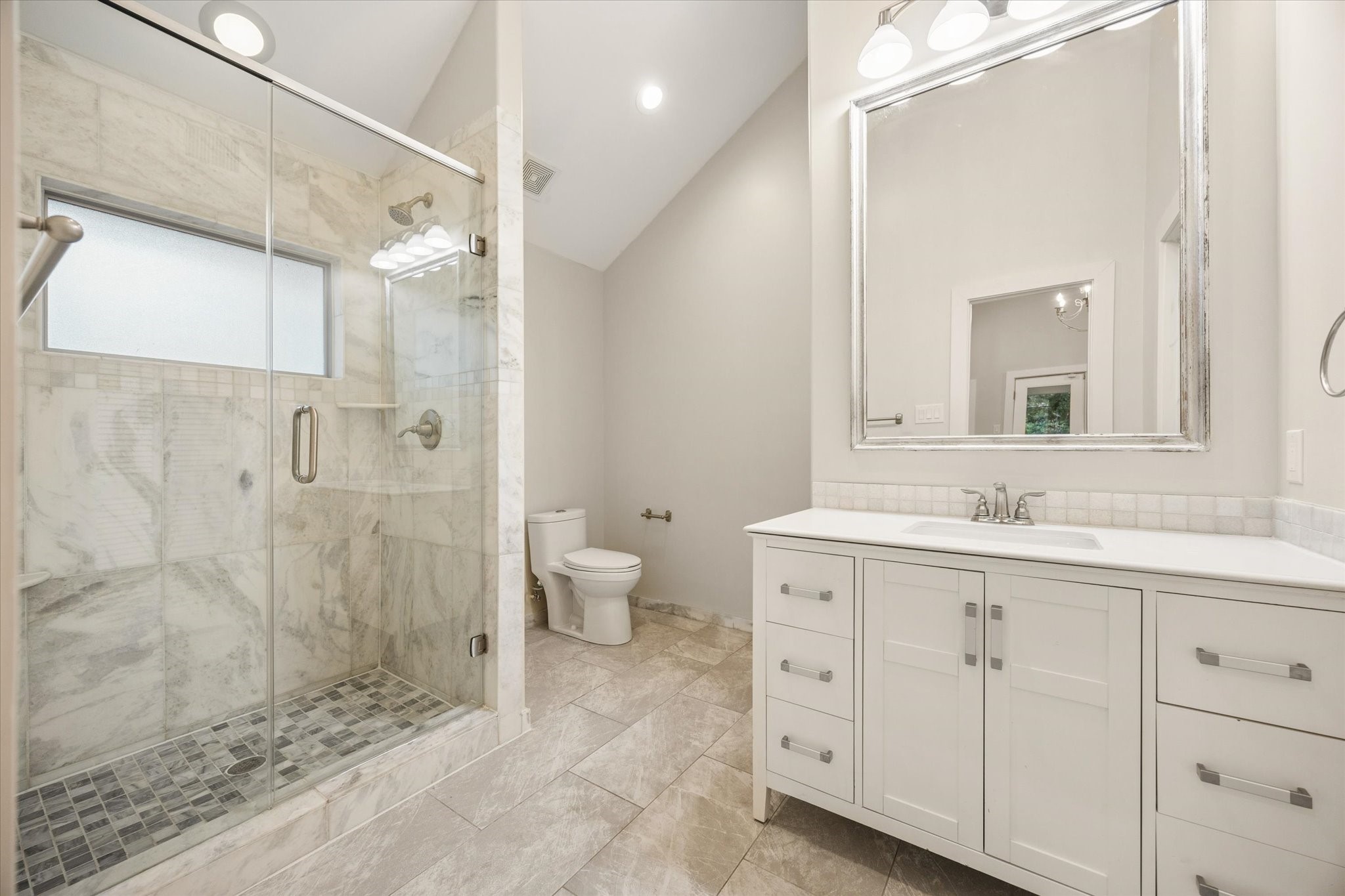 802 Flint River Drive Property Photo 29