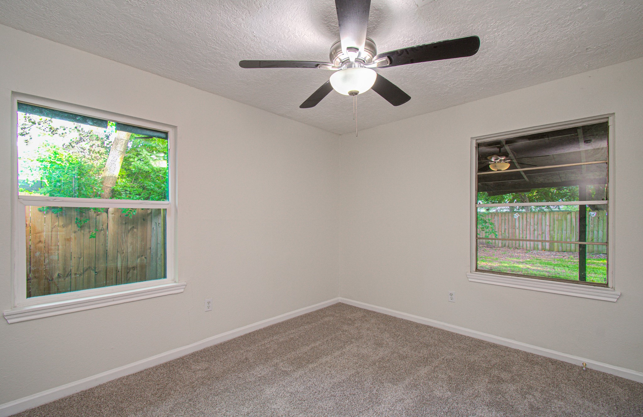 5634 Ridgeway Drive Property Photo 32