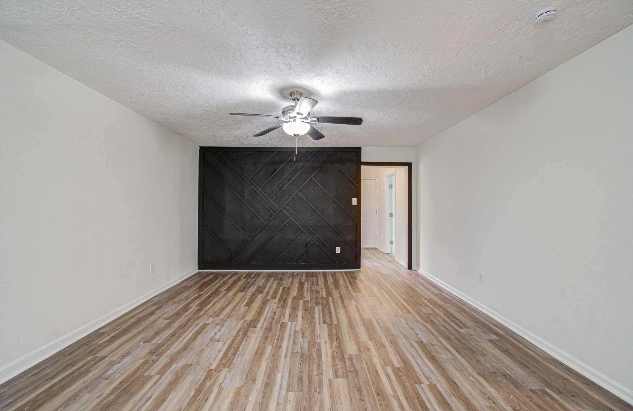 5634 Ridgeway Drive Property Photo 36