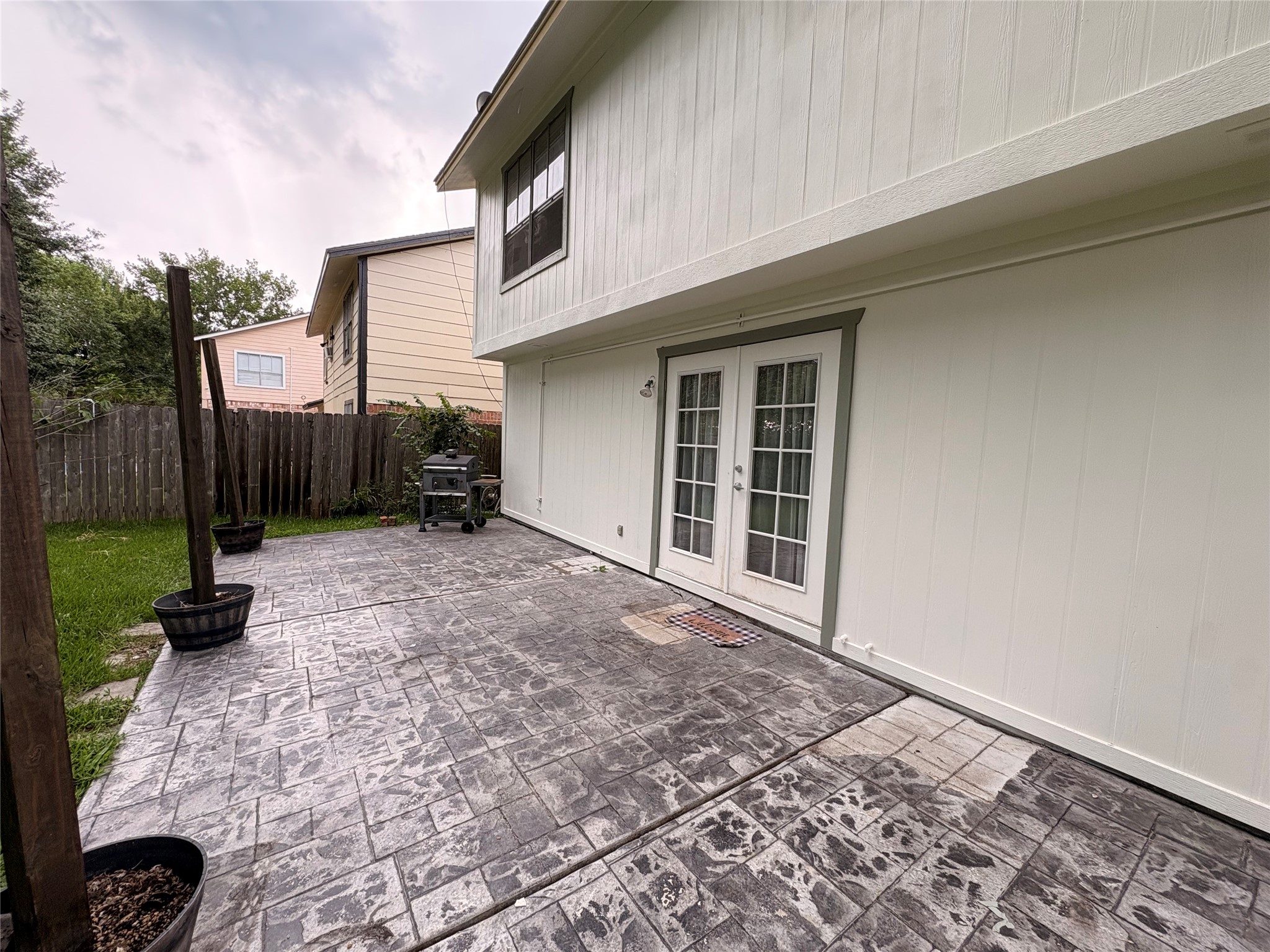2118 Hilton Head Drive Property Photo 4