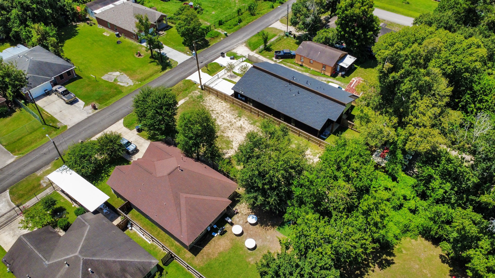 8113 Hamlet Street Property Photo 7