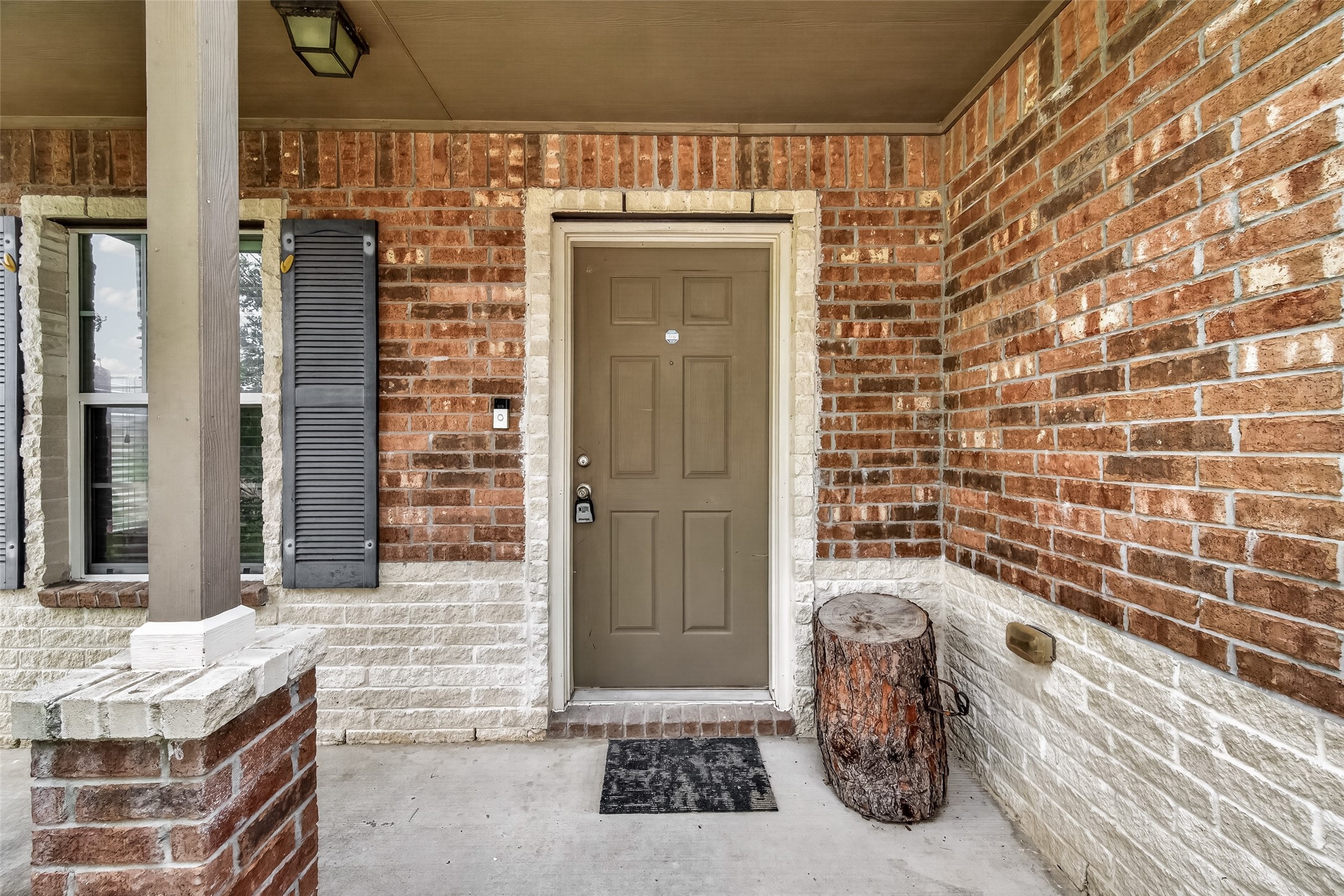 22023 Westerpine Lane Property Photo 5