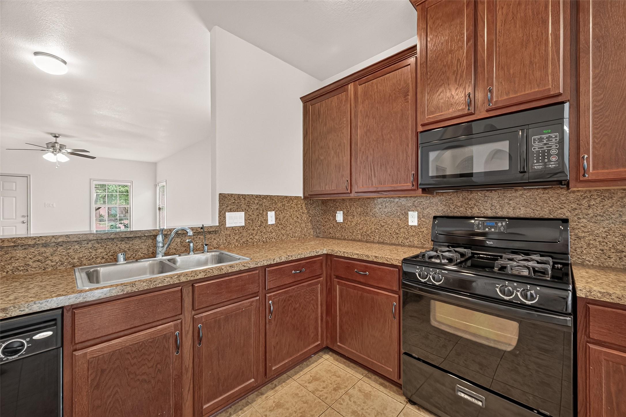 22023 Westerpine Lane Property Photo 16