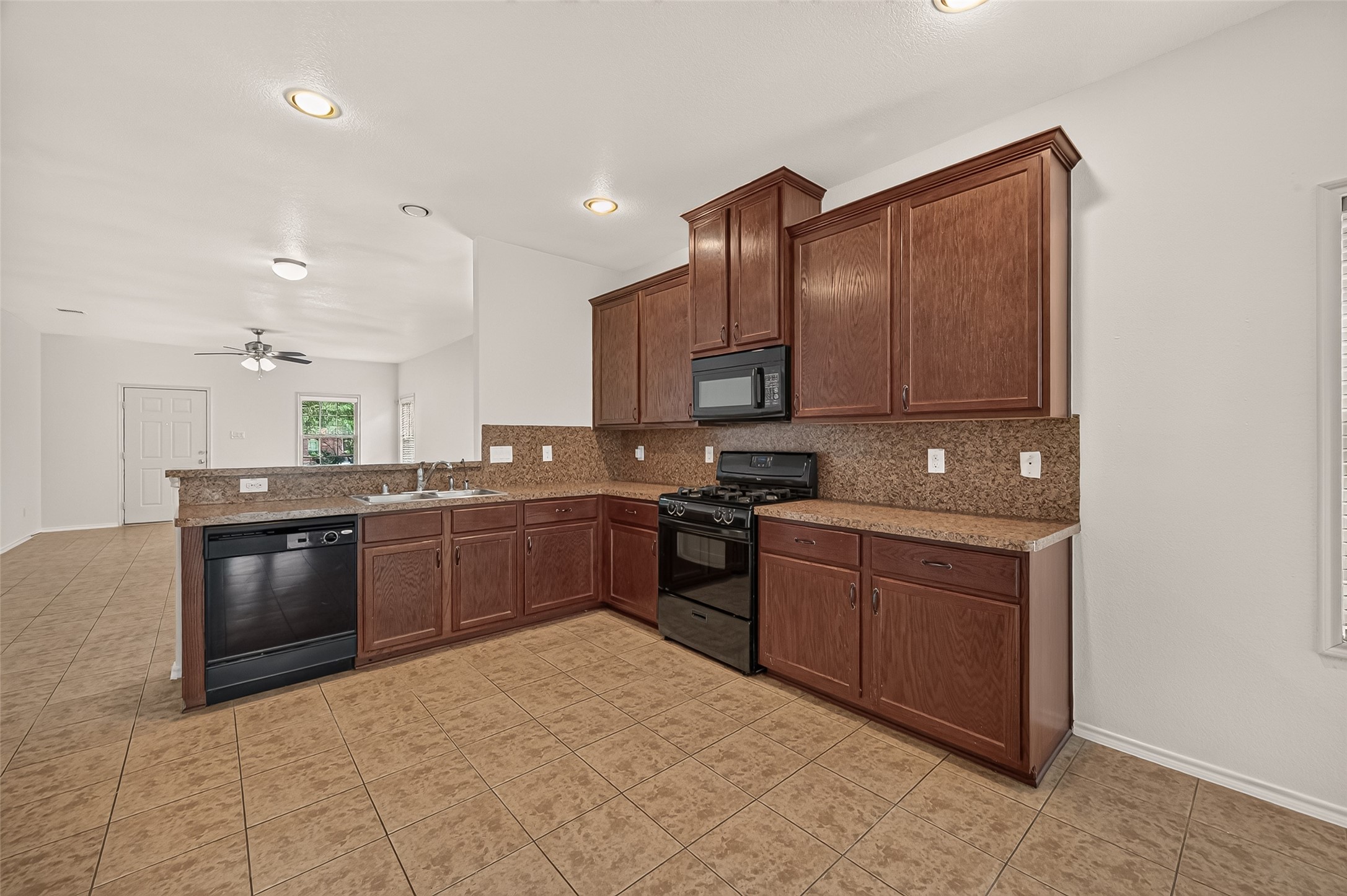 22023 Westerpine Lane Property Photo 17