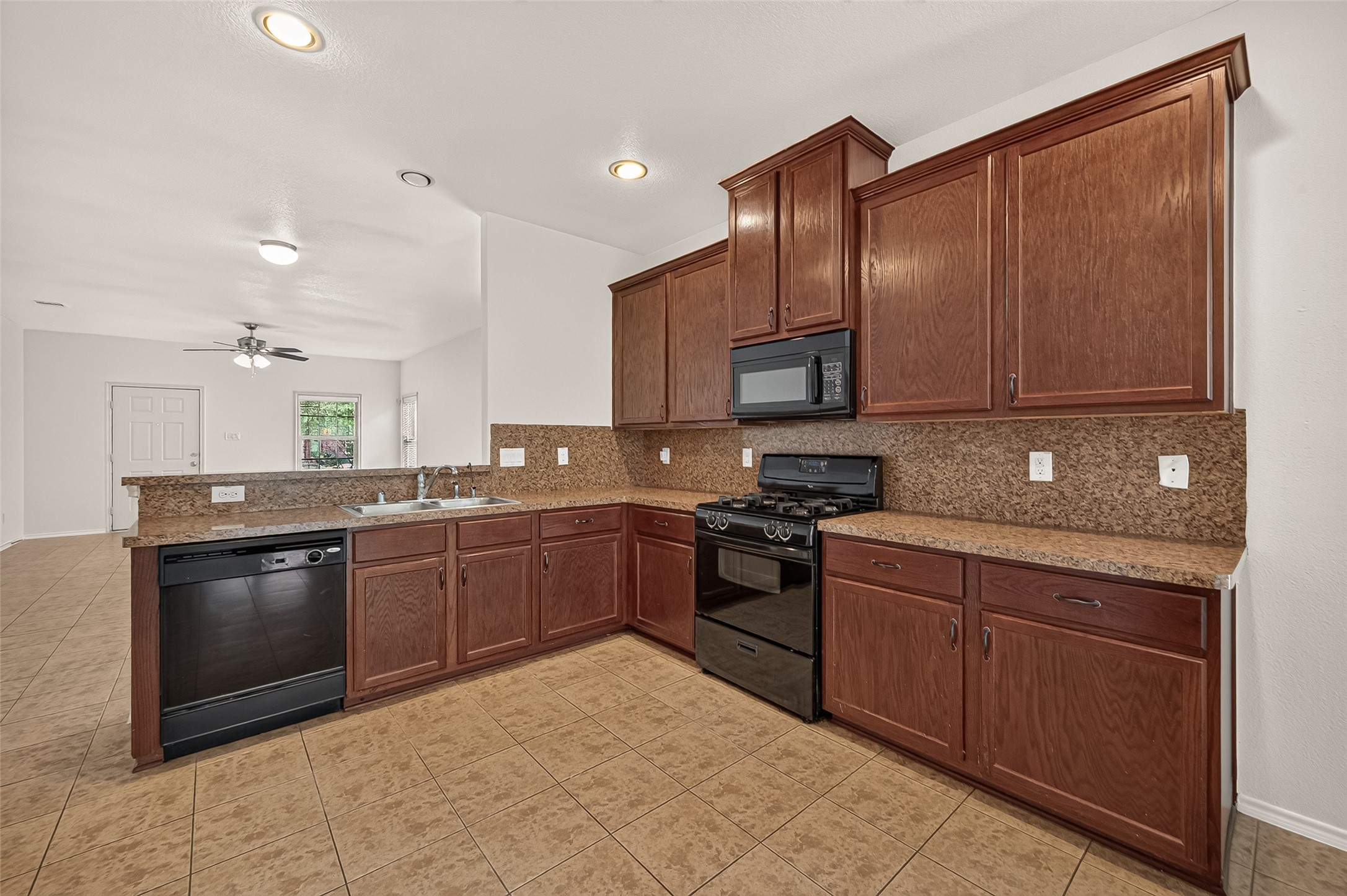 22023 Westerpine Lane Property Photo 18