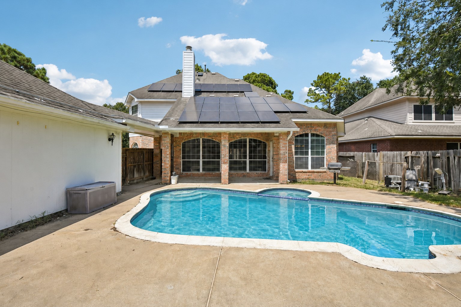 23335 Dunhill Court Property Photo 2