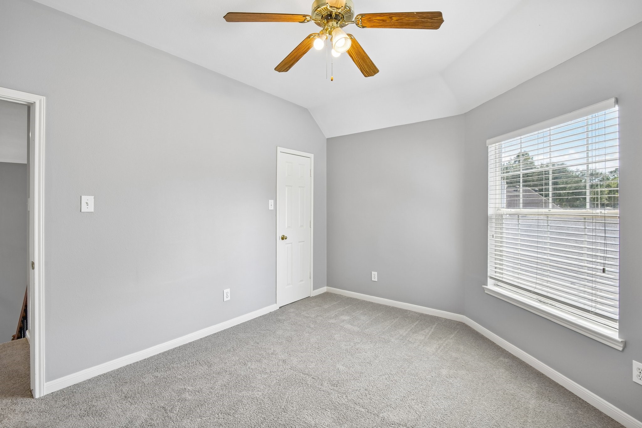 23335 Dunhill Court Property Photo 38