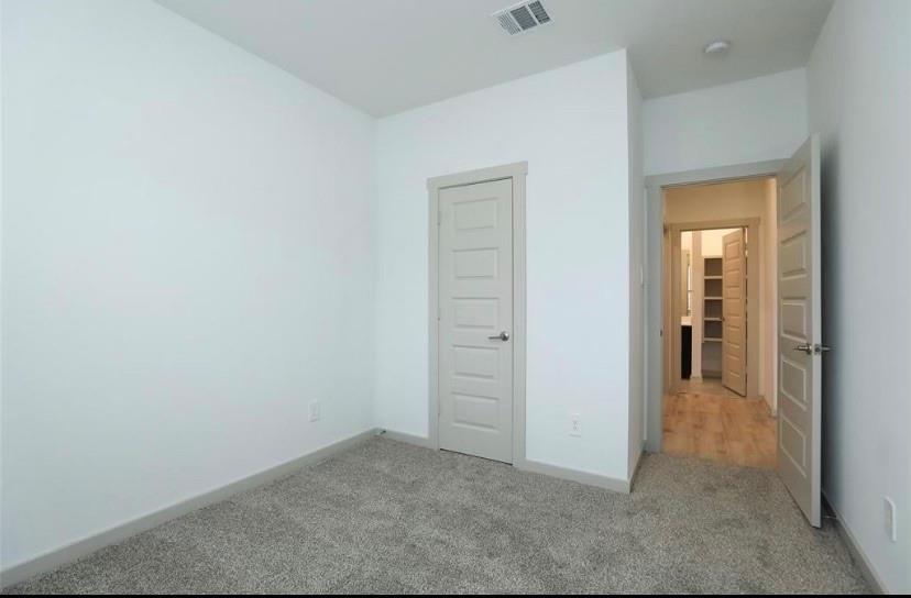 7311 Ramsgate Cliff Lane Property Photo 9