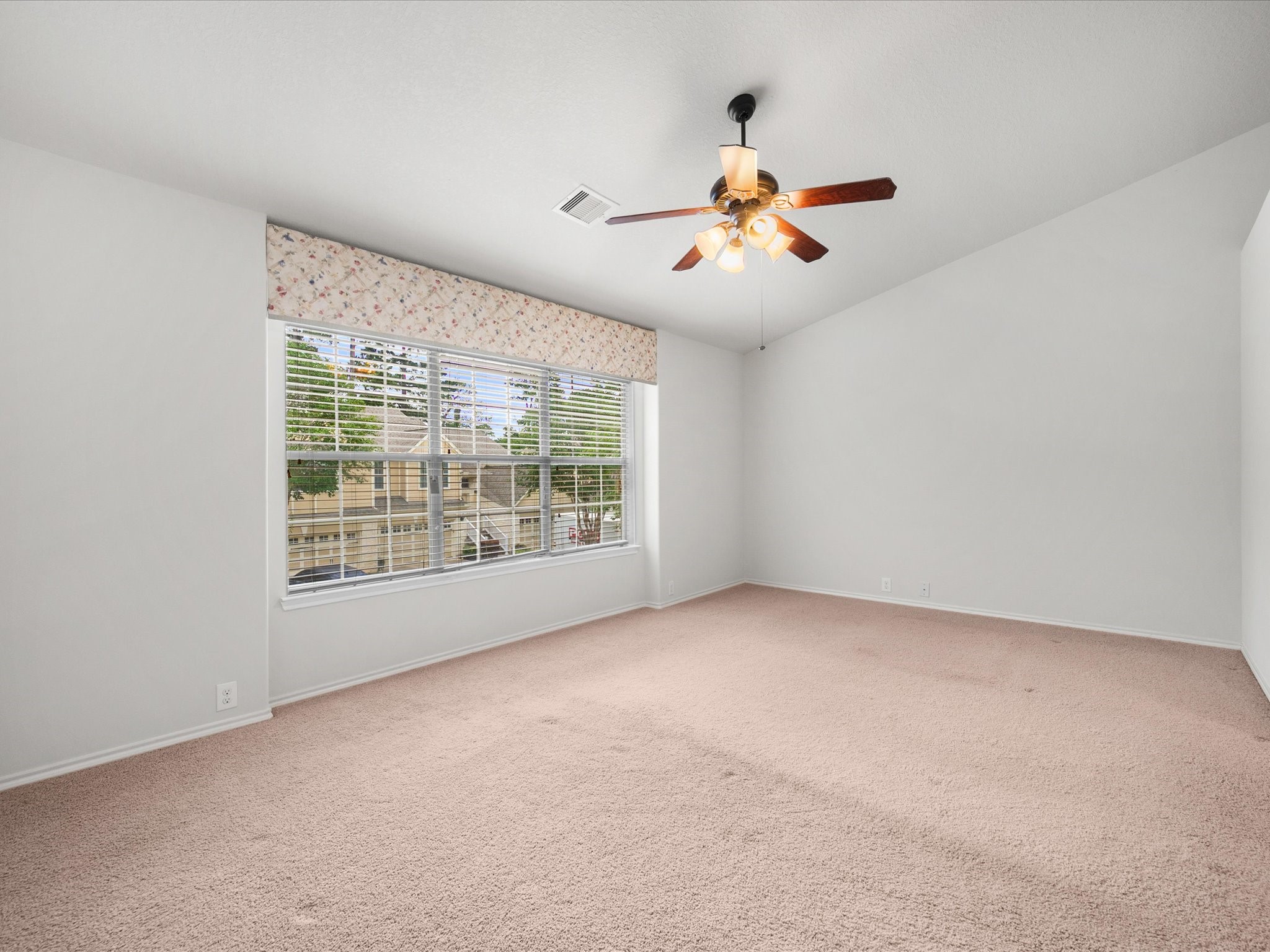 13600 Breton Ridge Street 31c Property Photo 18