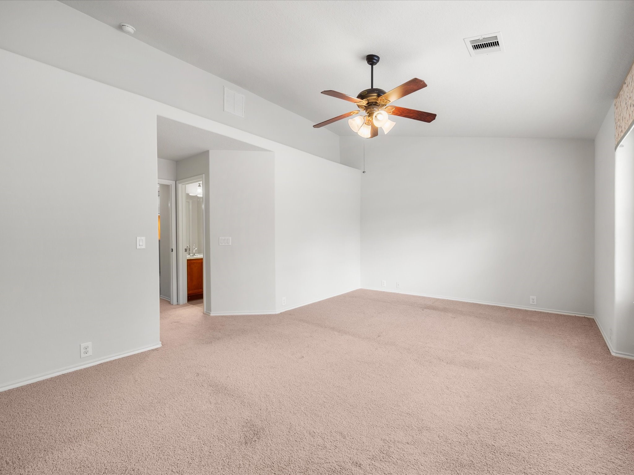 13600 Breton Ridge Street 31c Property Photo 19